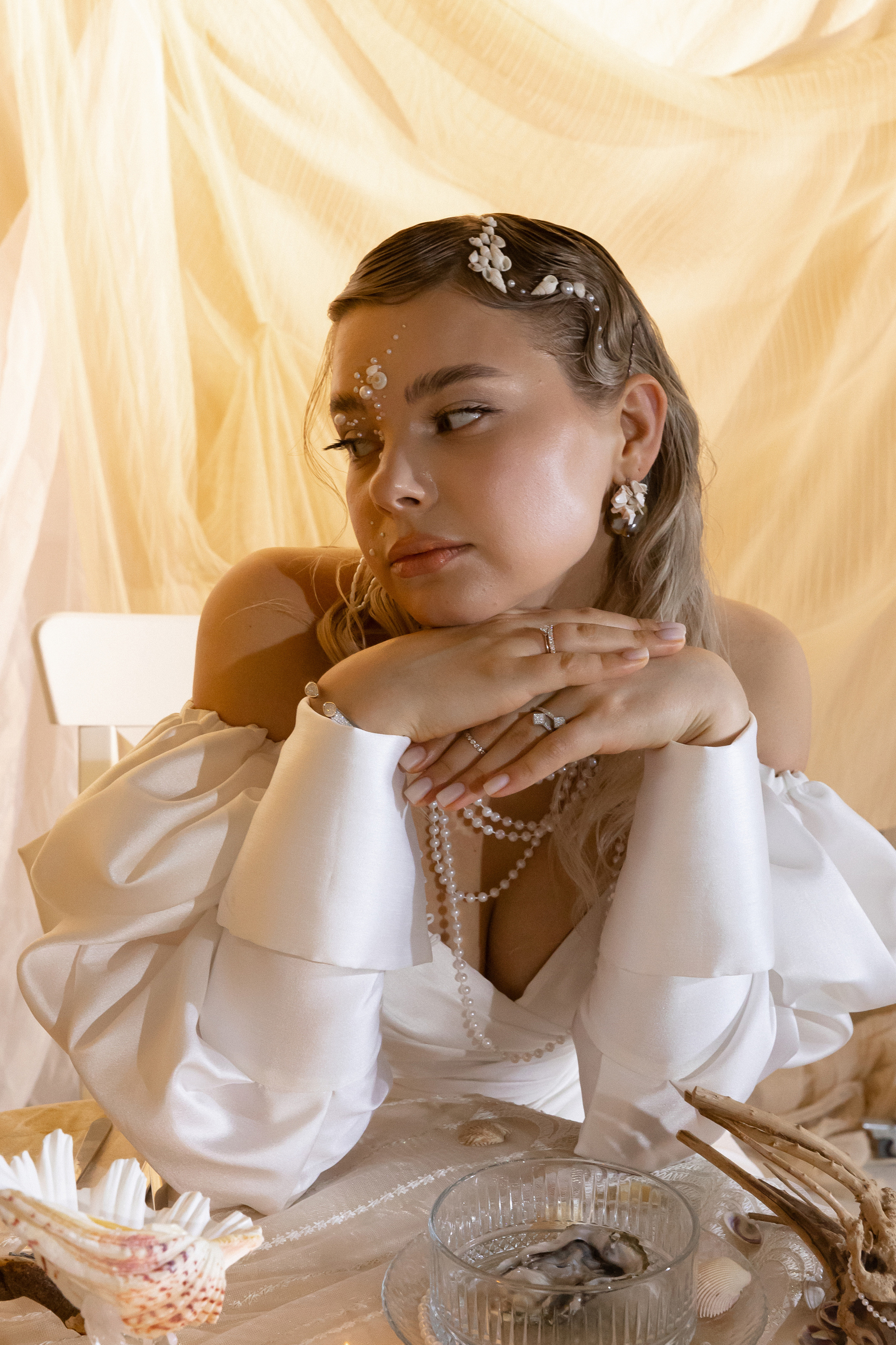 MORE AMORE. Э Т О М Ы