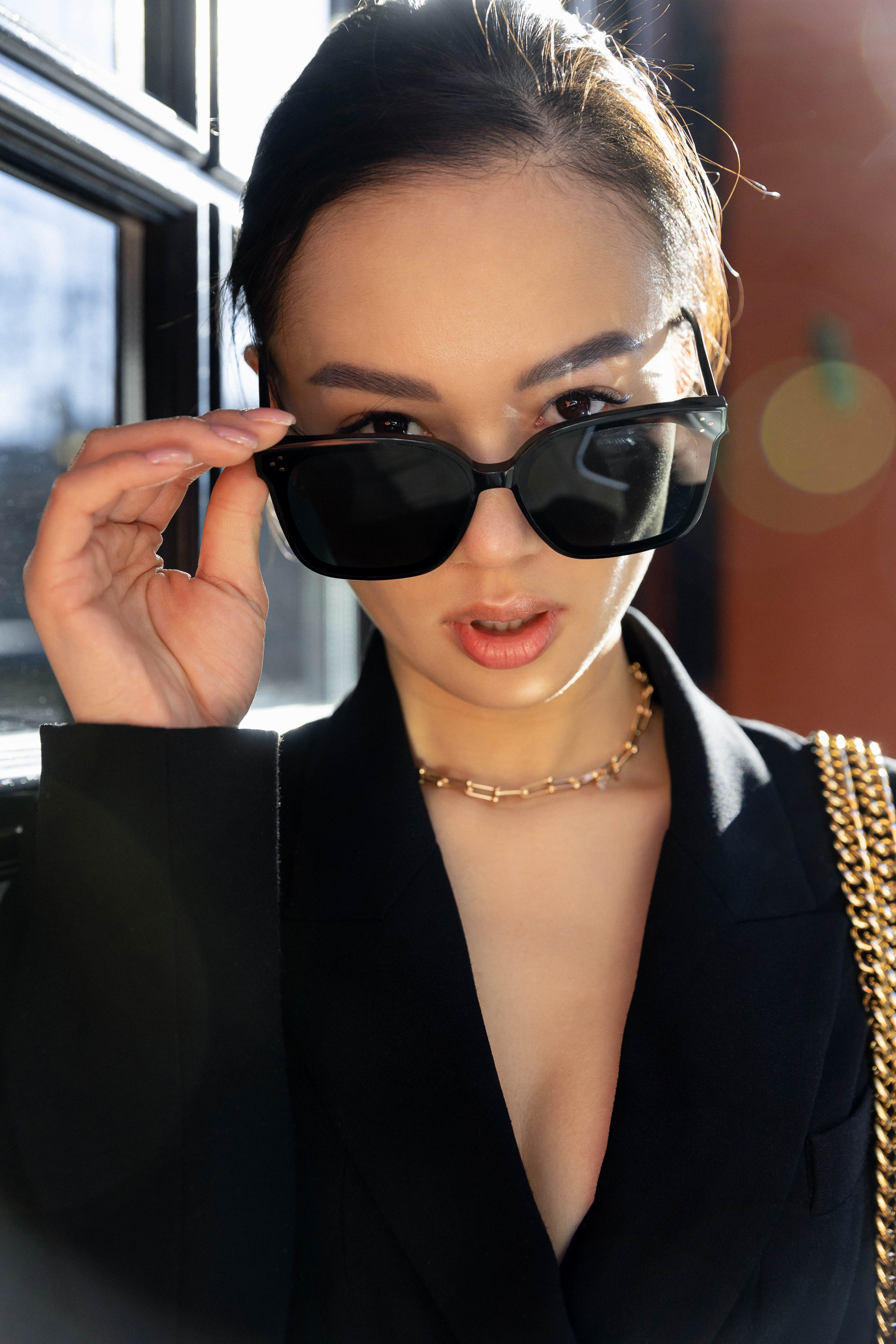 Moscow Nhi. Э Т О М Ы