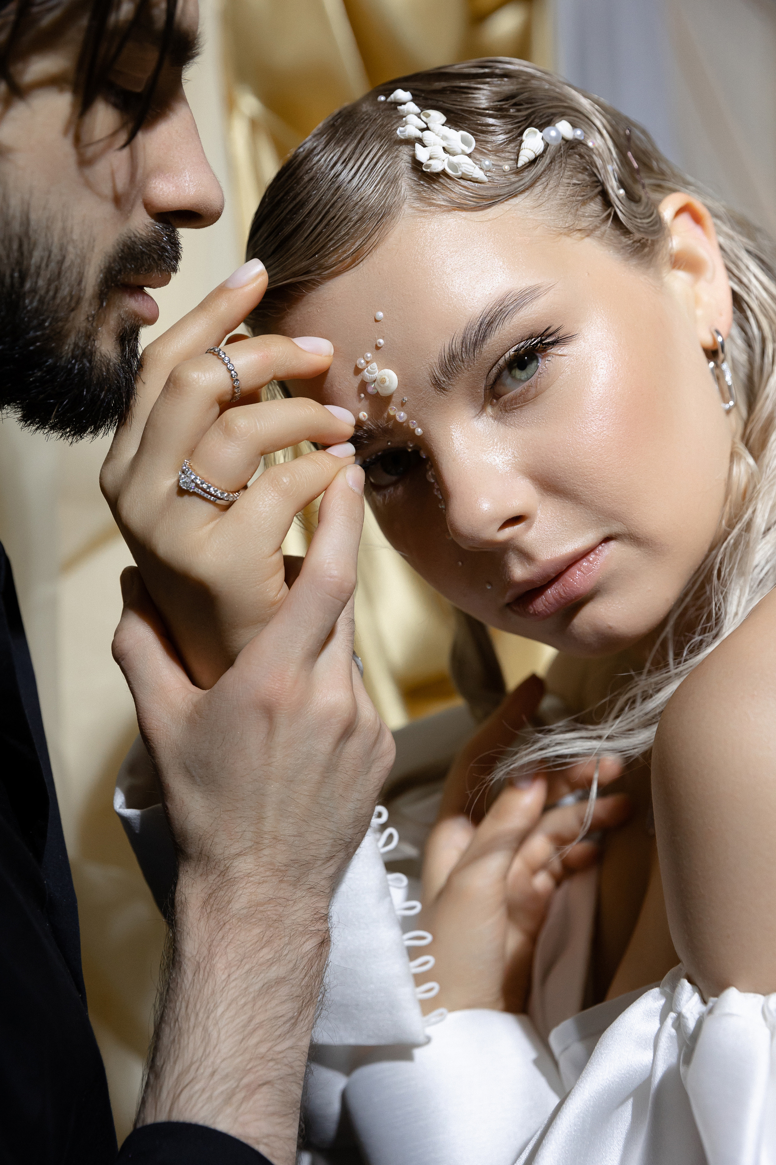 MORE AMORE. Э Т О М Ы