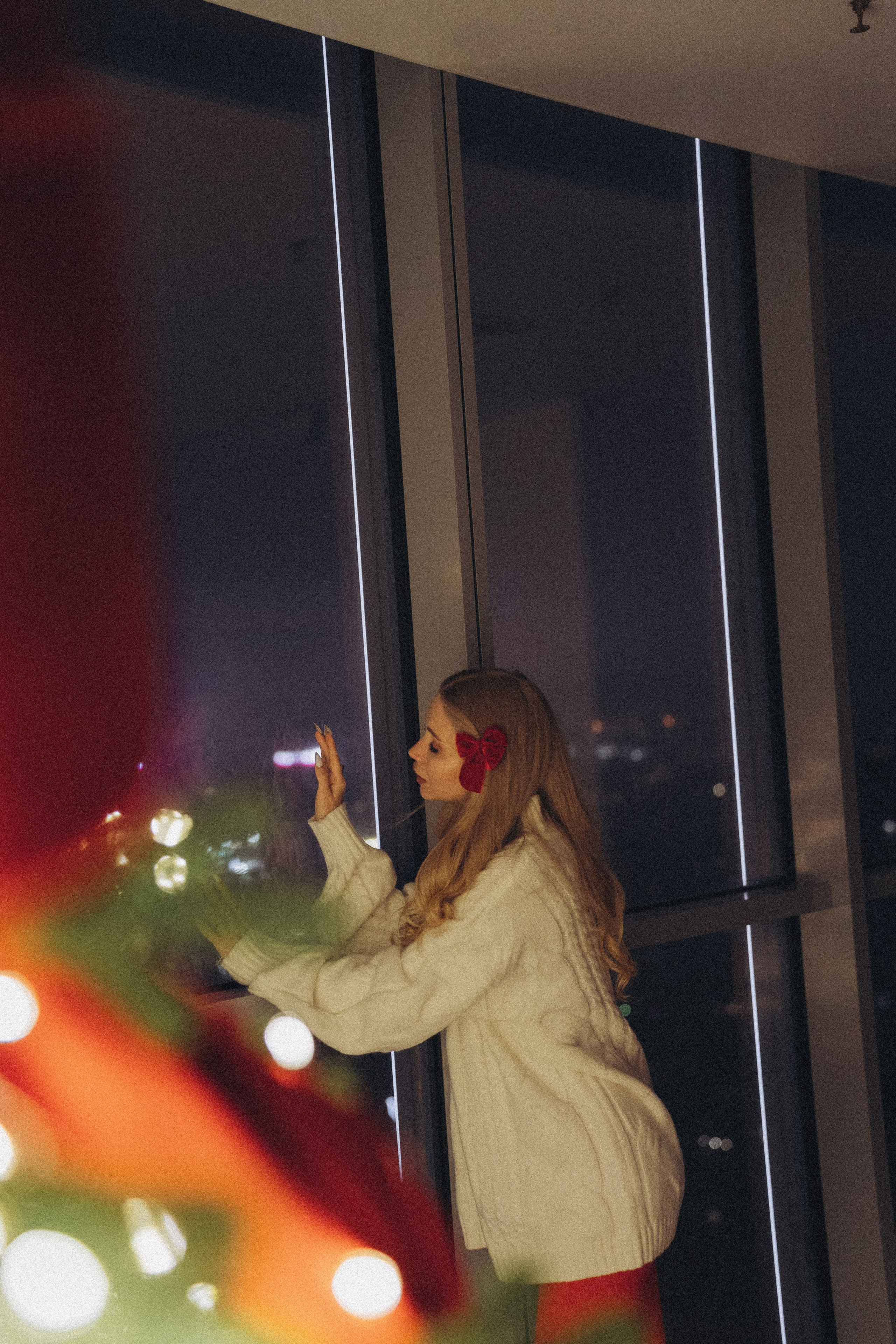 ФОТОСЕССИЯ К НОВОМУ ГОДУ В СТУДИИ С ЕЛОЧКОЙ КРАСИВЫЙ ОБРАЗ. Профессиональный фотограф, Санкт-Петербург — Виктория Богомолова