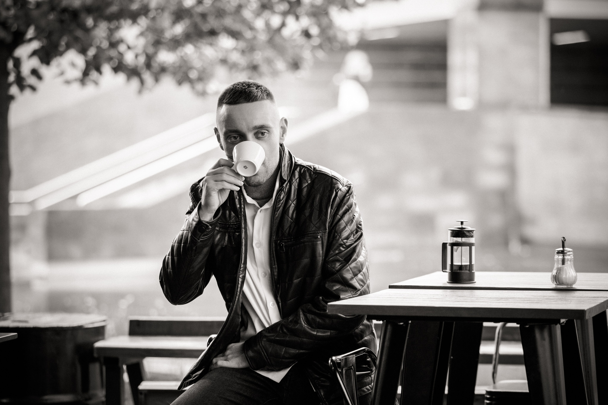 Мужская фотосессия на улице. Свадебный и семейный фотограф в Москве и Подмосковье Лариса Козлова