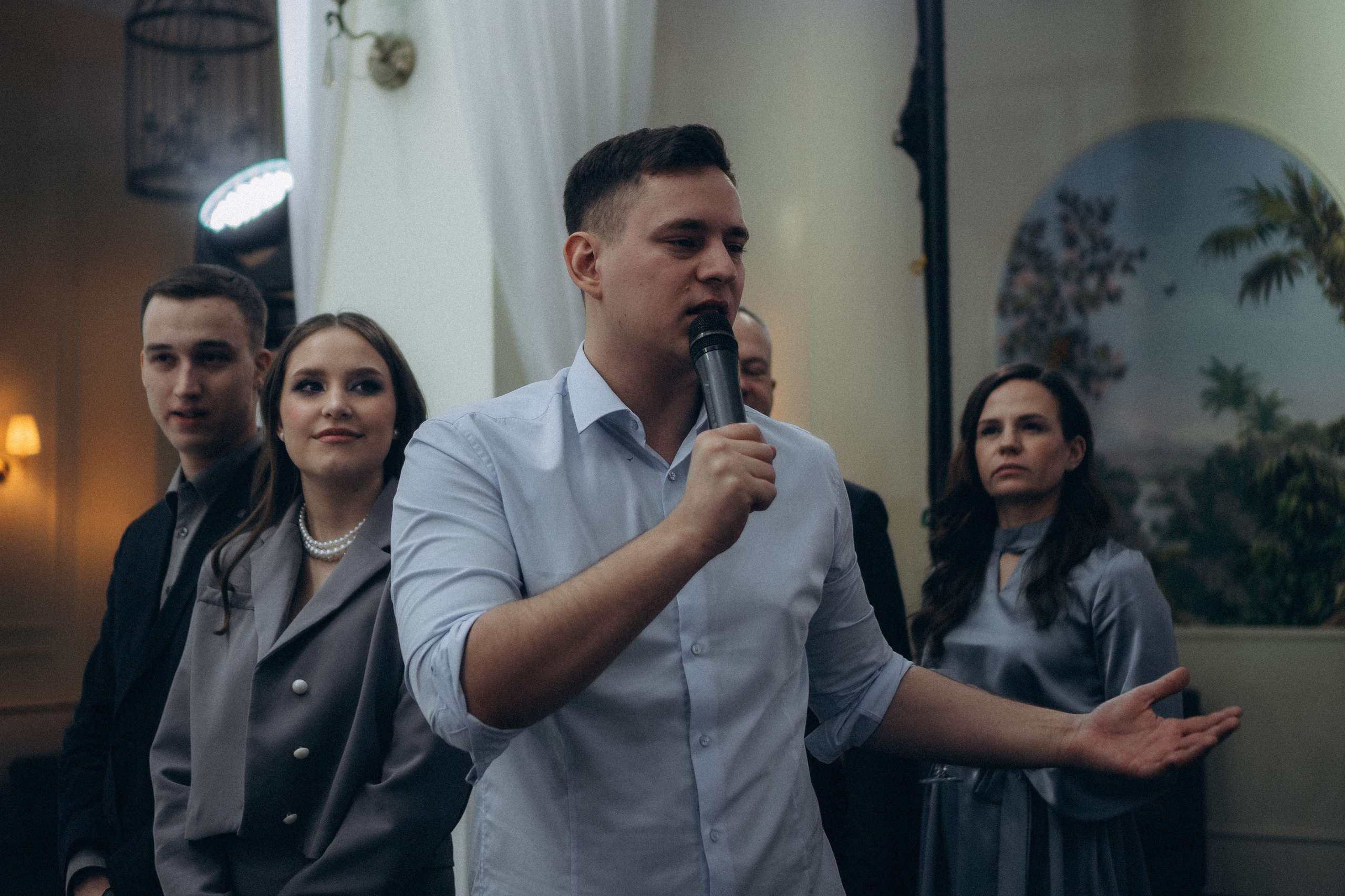 СВАДЕБНАЯ СЬЕМКА СБОРОВ В ОТЕЛЕ И ВЫЕЗД НА ЦЕРЕМОНИЮ (СНЯТО В СИБИРЕ В НИЖНЕВАРТОВСКЕ). Профессиональный фотограф, Санкт-Петербург — Виктория Богомолова