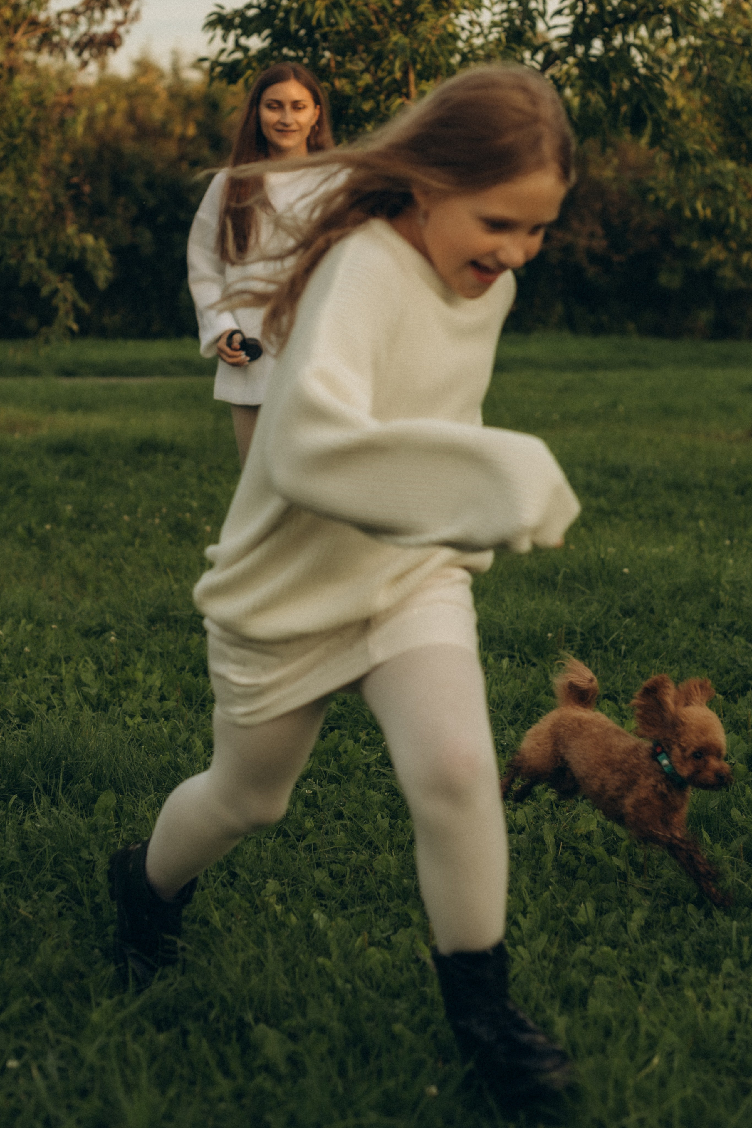 В яблоневых садах. Гаврилова Настя семейный фотограф lifestyle в Москве