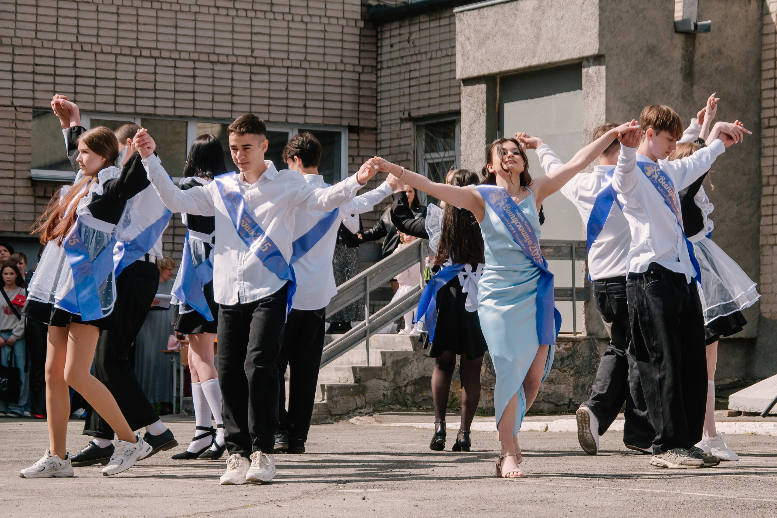 Выпускной 9 класс. Фотограф в Челябинске Любовь Денисенко