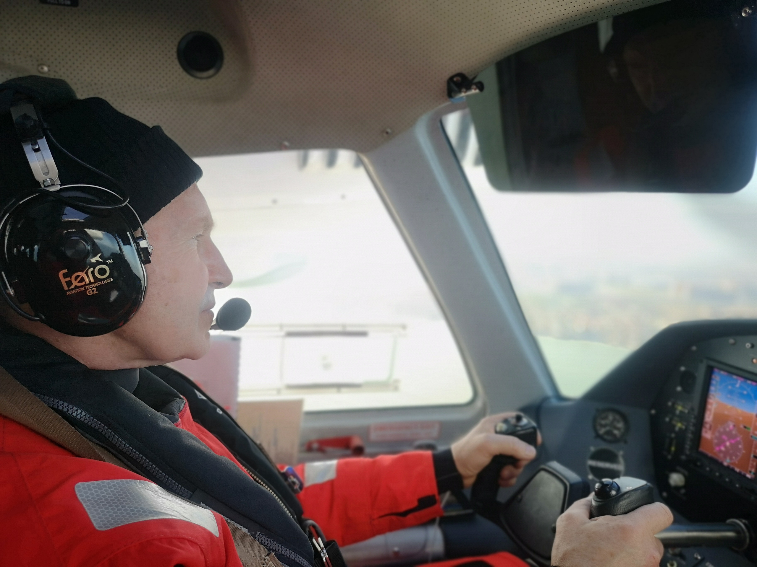 Каспийское море (наука на Ла-8) (2021 г.). Фотоальбом показывающий увлекательный мир авиации и мир медведей Андрея Иванова