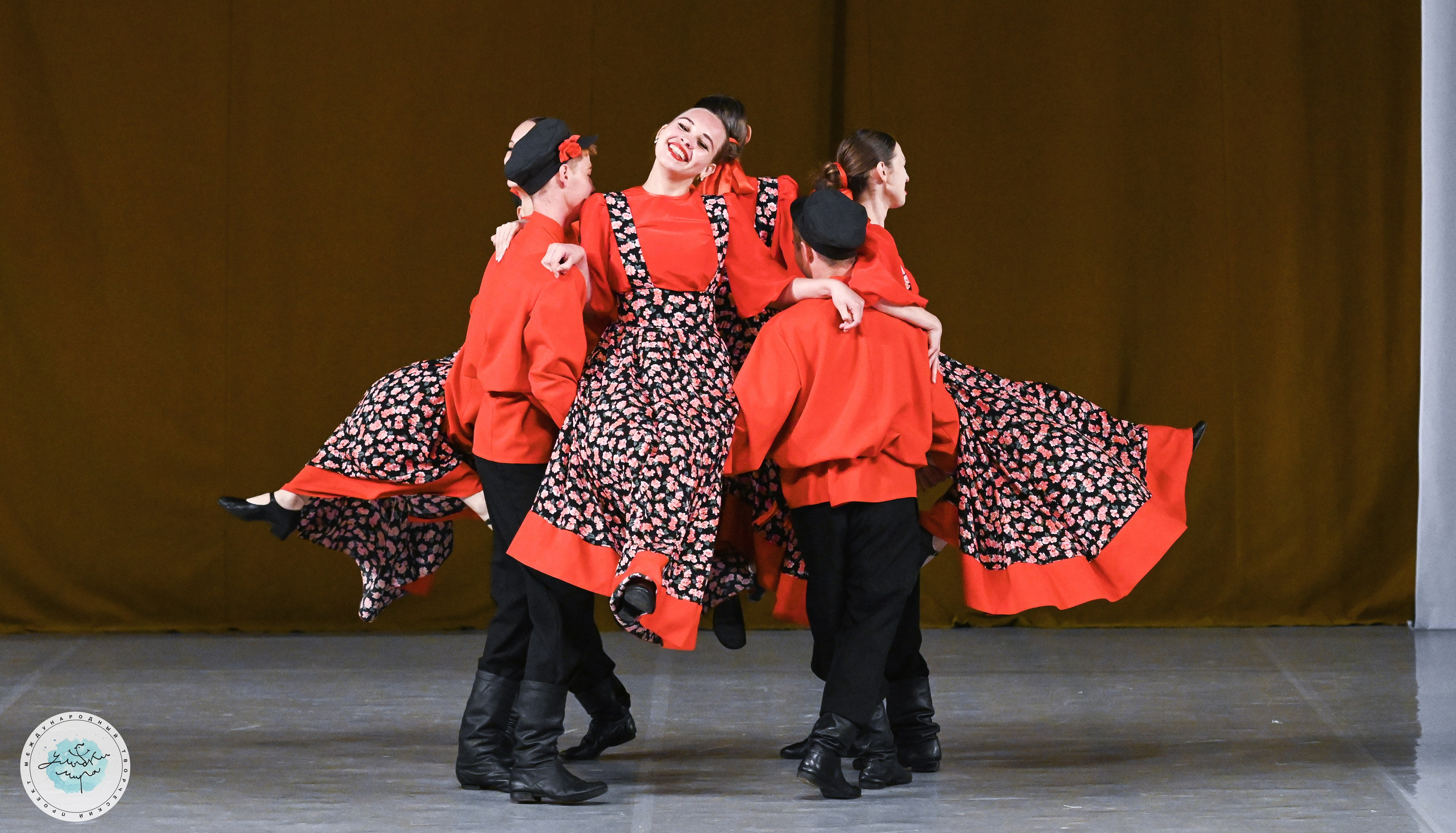 08.07.2025 «Улыбки Мира» Финал Международного творческого проекта г. Санкт-Петербург. Медиастудия Фото Концепт