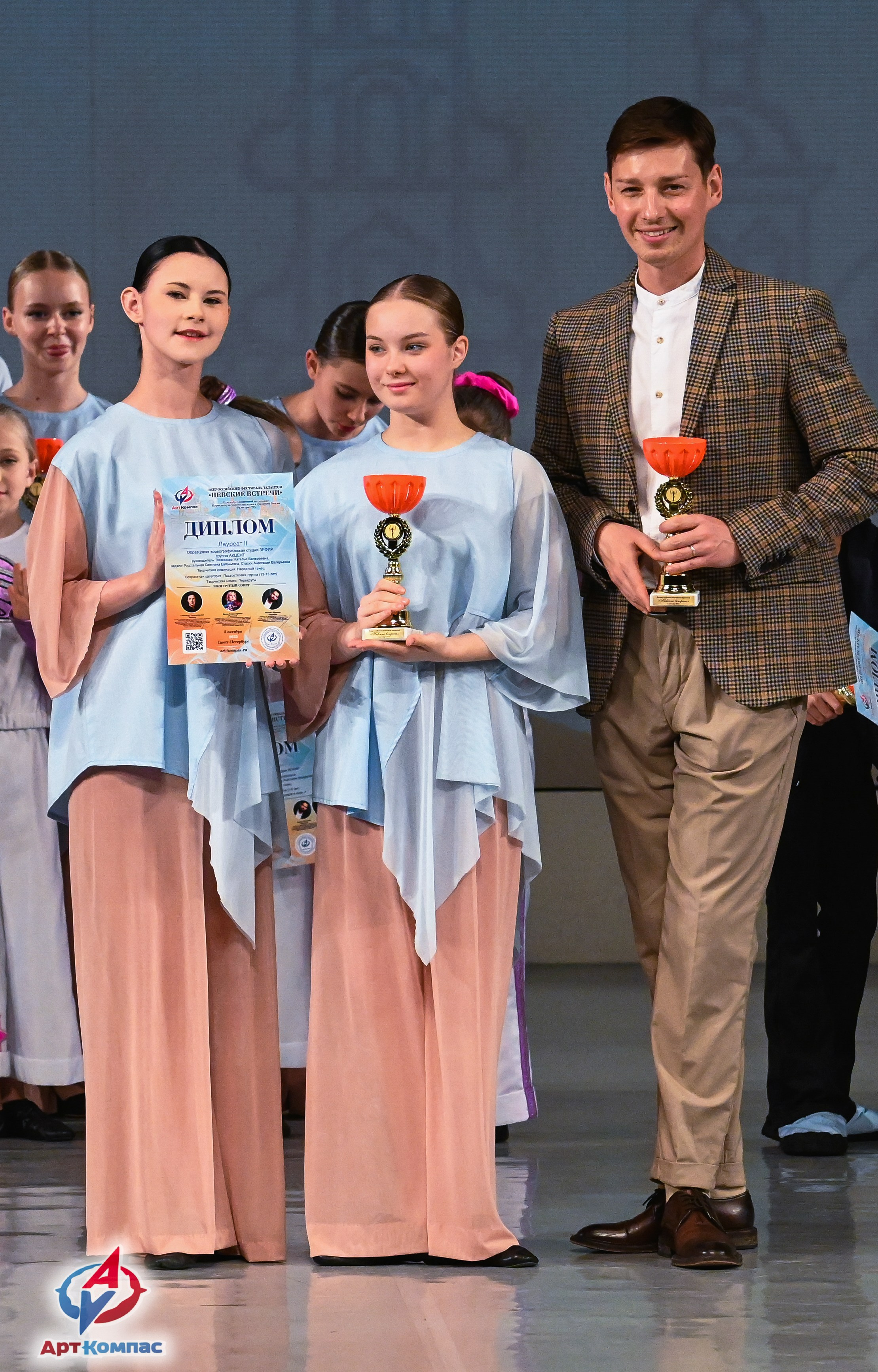 05.10.2025 Всероссийский фестиваль талантов «НЕВСКИЕ ВСТРЕЧИ» г. Санкт-Петербург. Медиастудия Фото Концепт