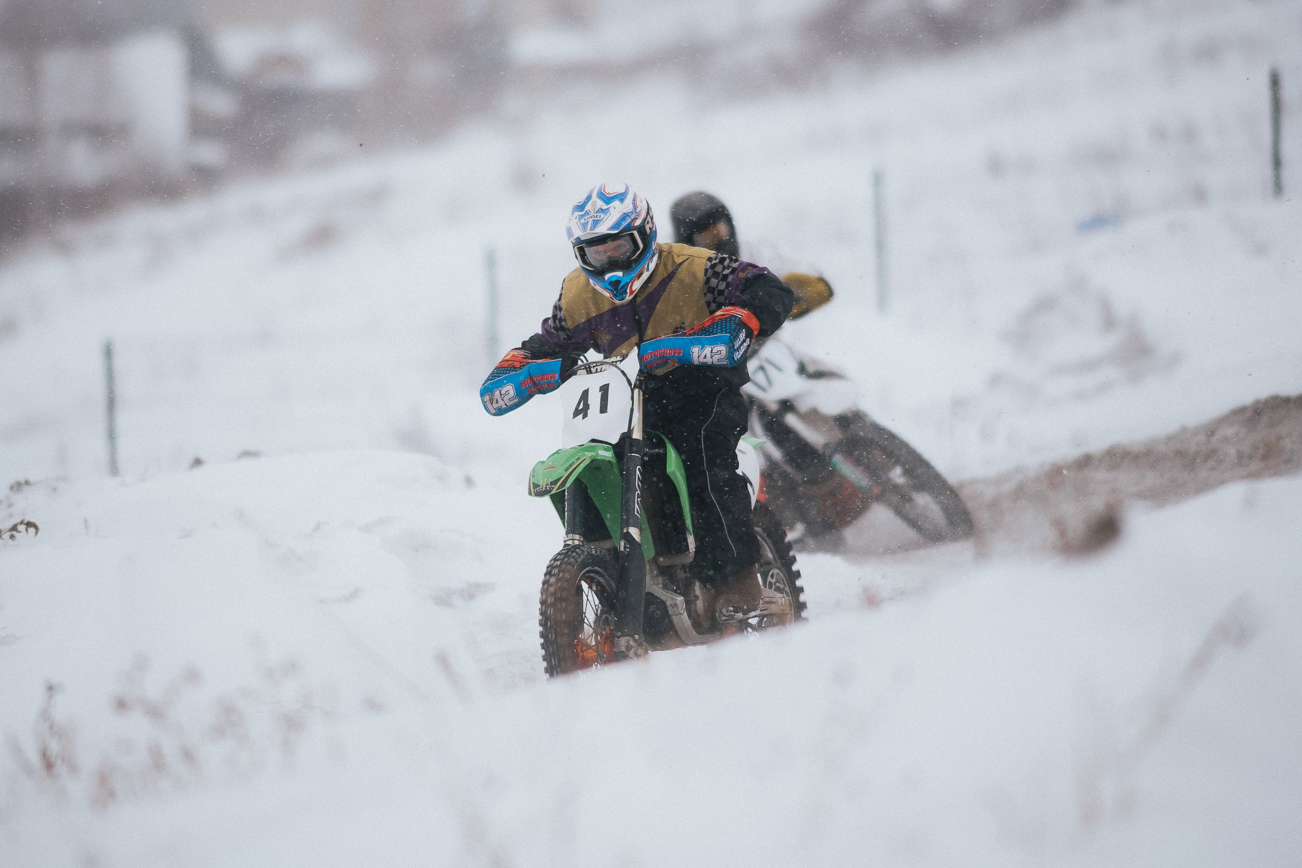 29.12.2024 — Праздничная тренировка на мотоциклетной трассе Люскус. Репортажный фотограф в Кемерово