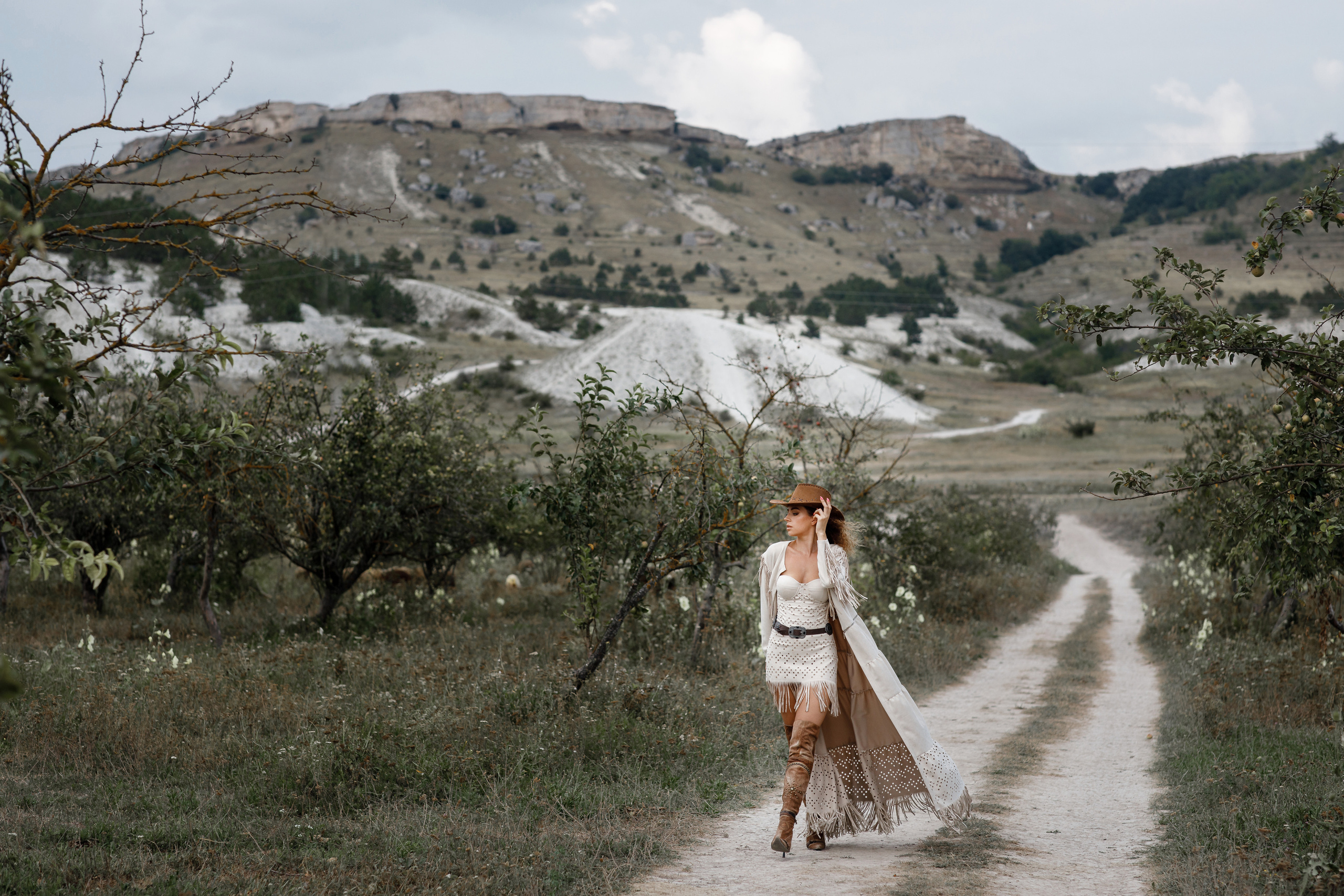 Белая скала. Анонс фотосессии для Александры. Свадебный фотограф в Крыму и Севастополе Ольга Баскакова