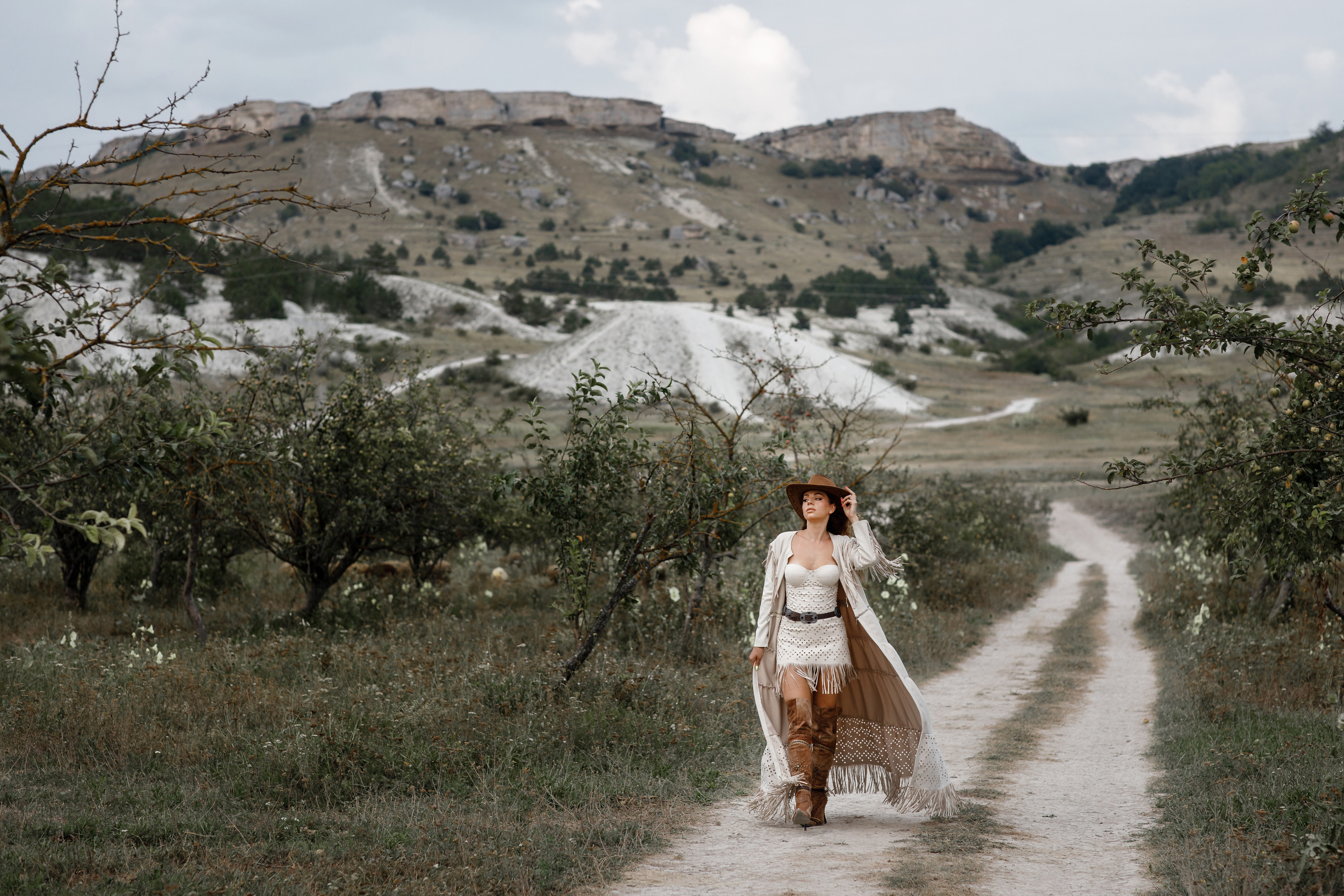 Белая скала. Анонс фотосессии для Александры. Свадебный фотограф в Крыму и Севастополе Ольга Баскакова