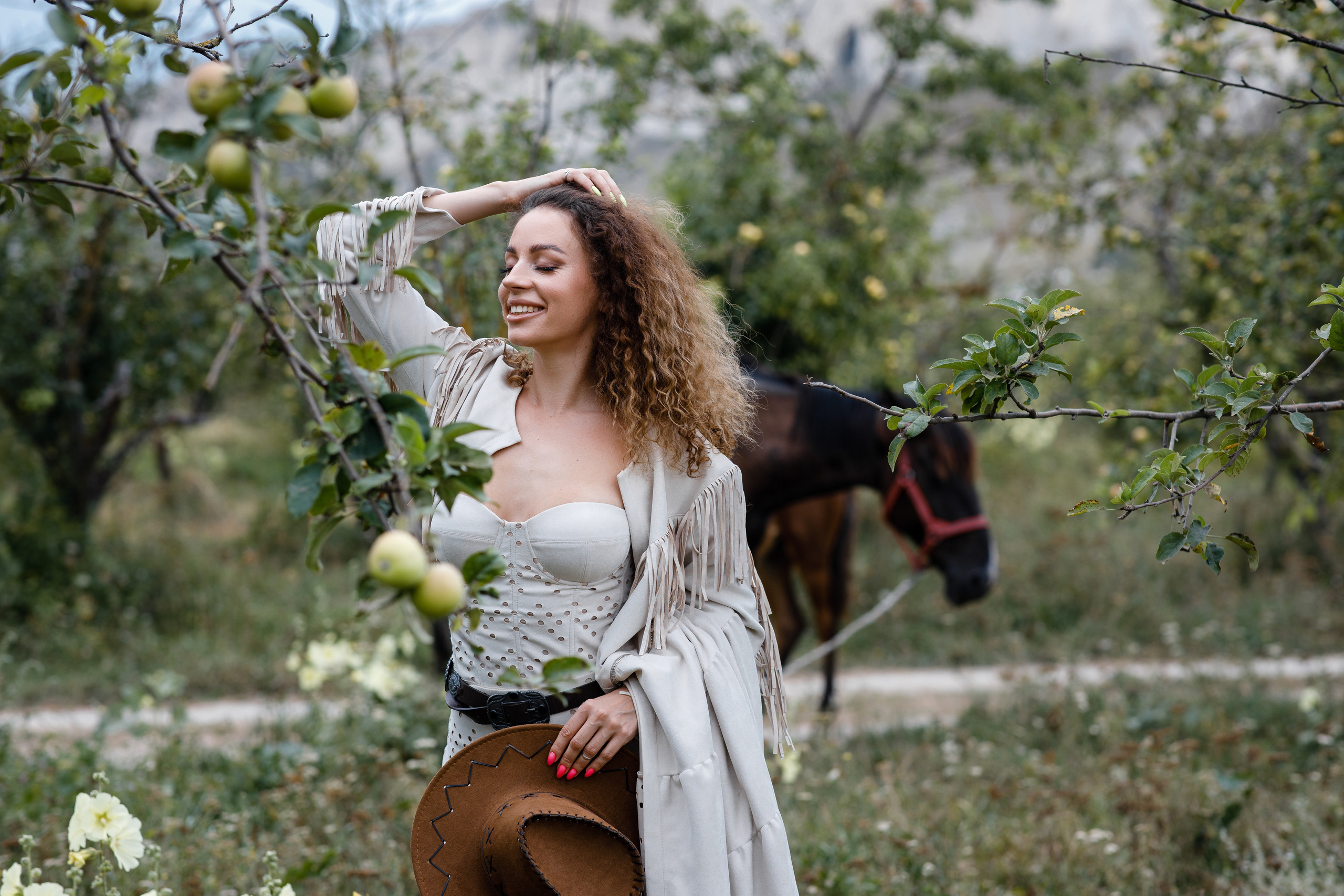 Белая скала. Анонс фотосессии для Александры. Свадебный фотограф в Крыму и Севастополе Ольга Баскакова