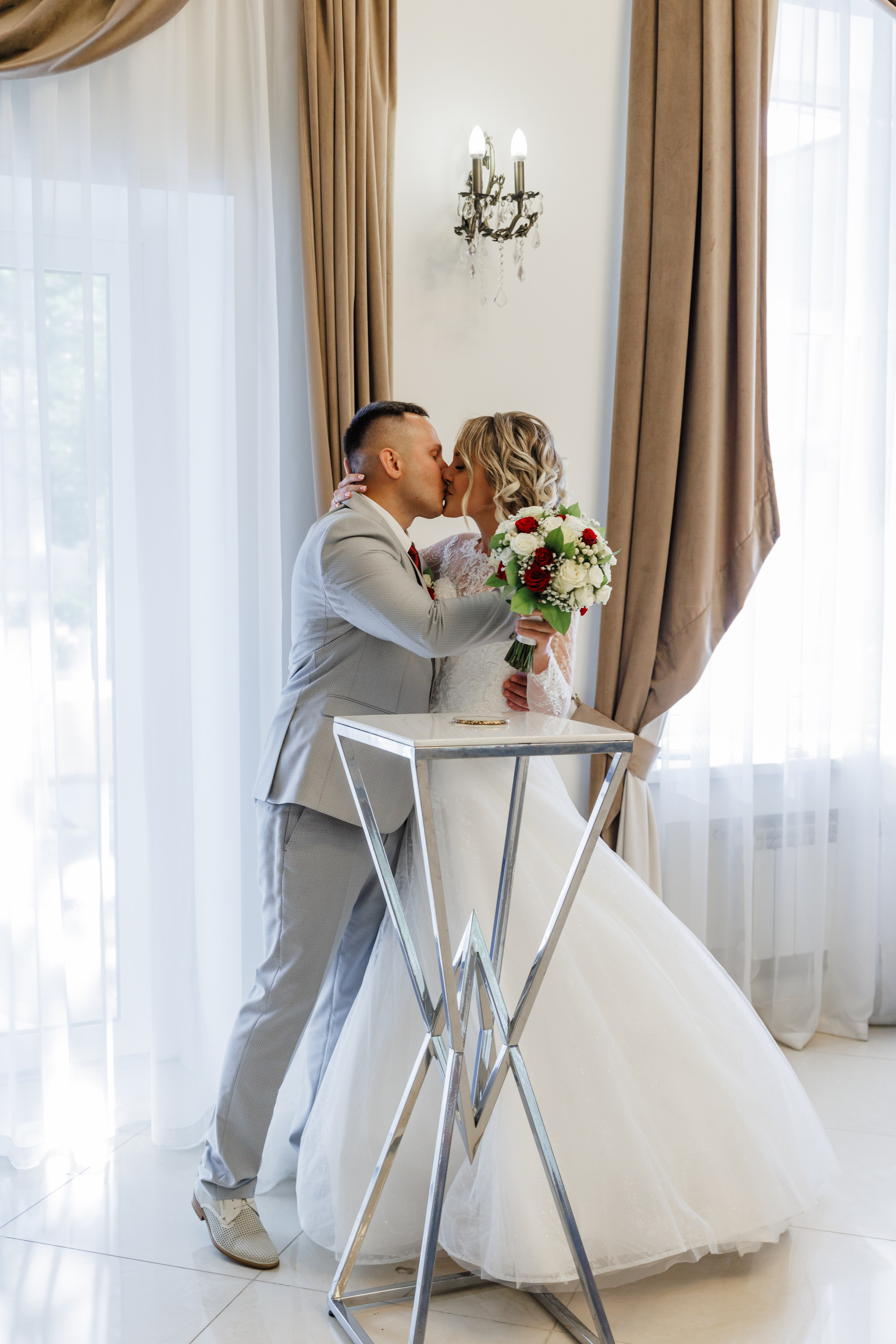 Павел и Дарья| ВДНХ. Фотограф Москва Шептаев Артём