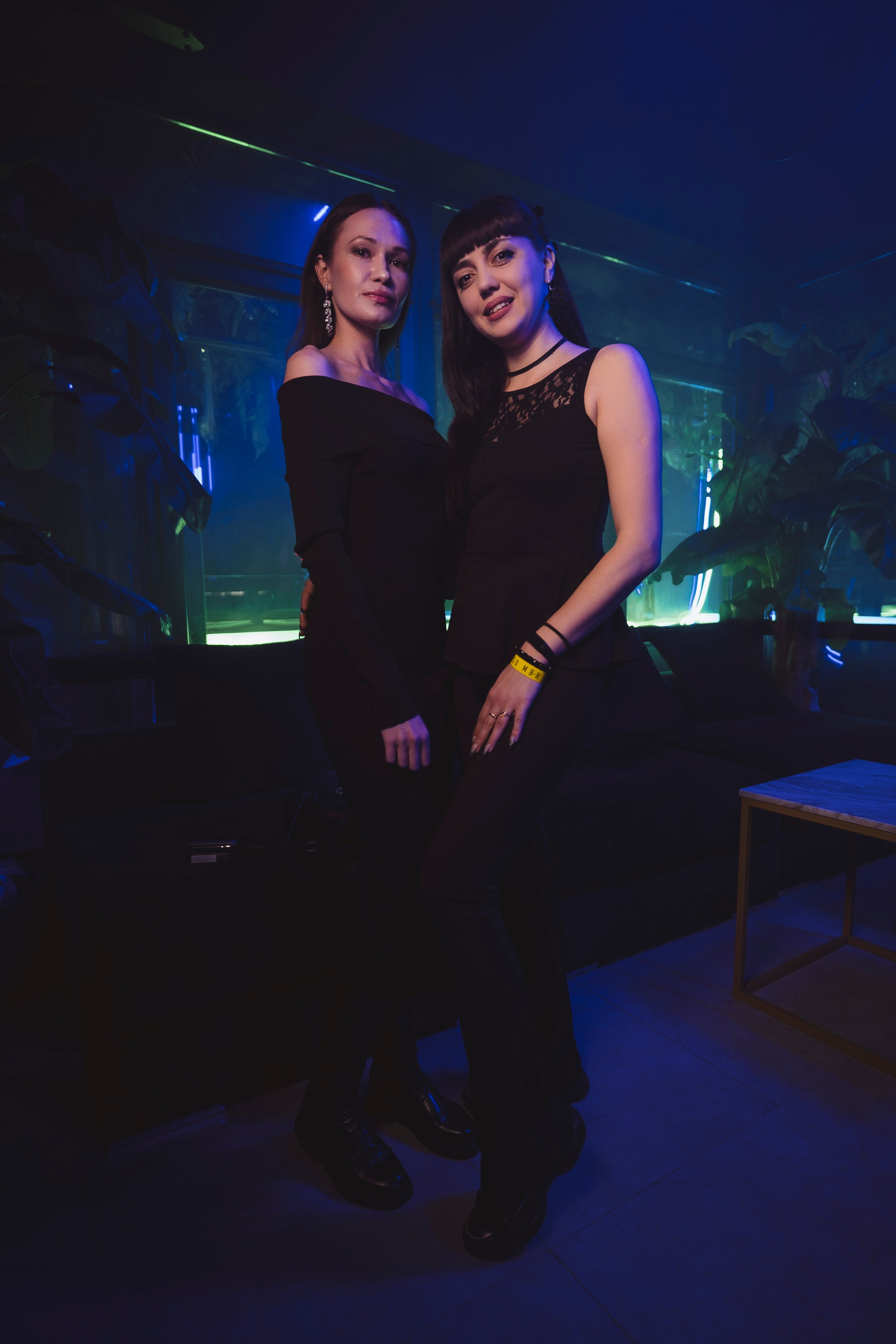 Embargo 30/03. Главная