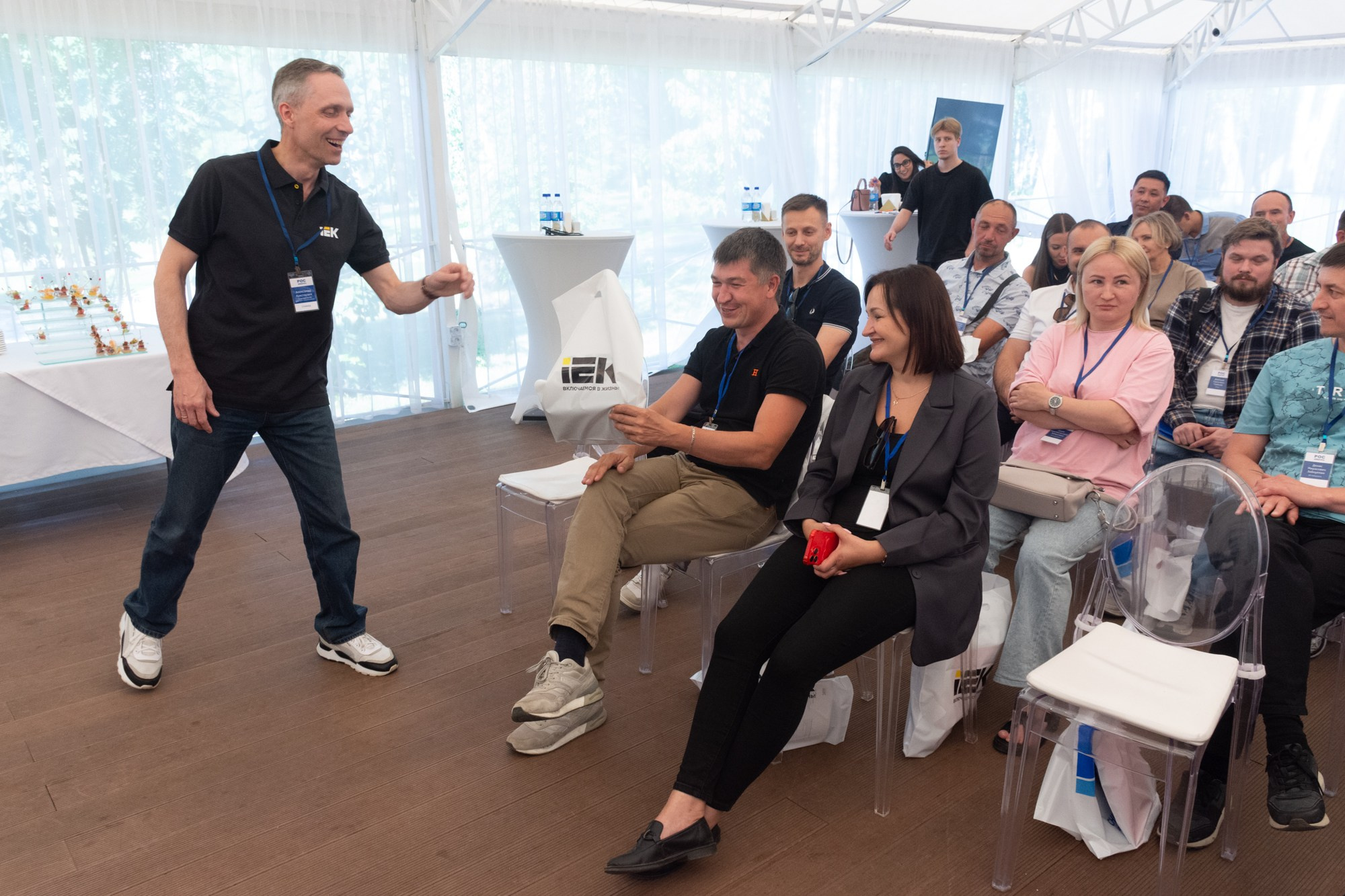 Рос электро. Фотограф Максим Буряк