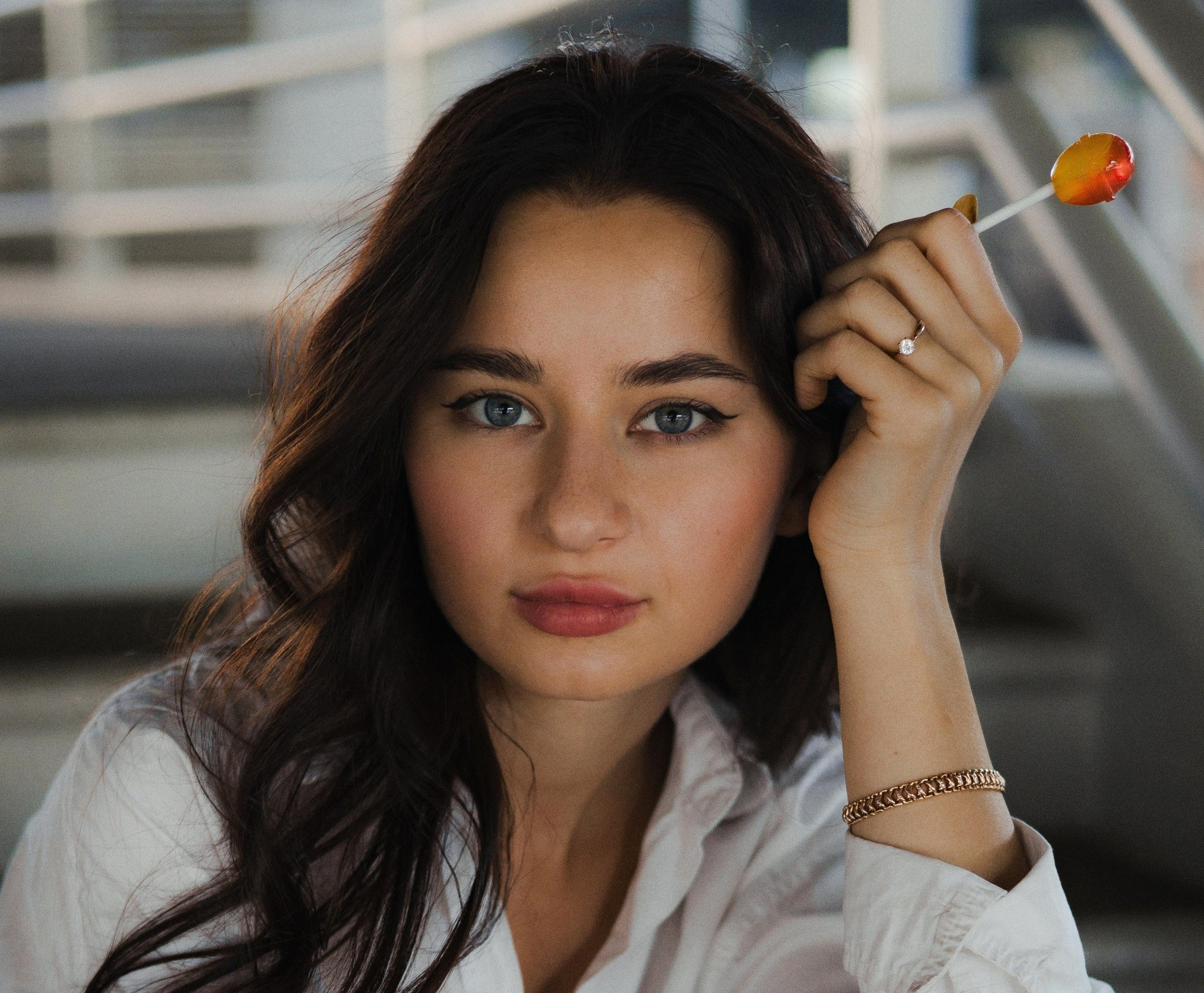 Подробная предметная съемка товаров в Санкт-Петербурге для презентаций и каталогов.