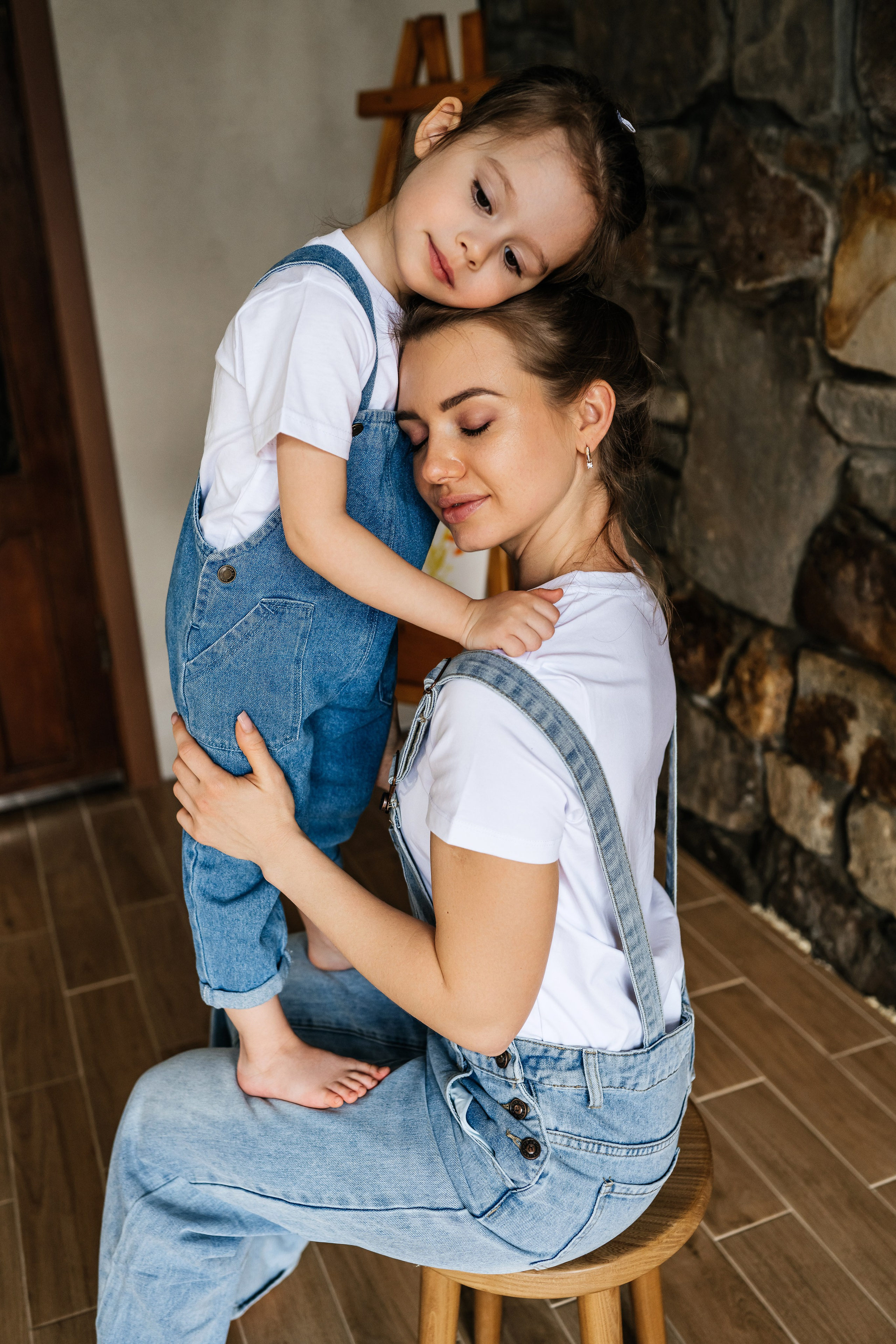 Мама с дочкой у меня в студии. Фотограф в Каменске-Шахтинском Ольга Сагал