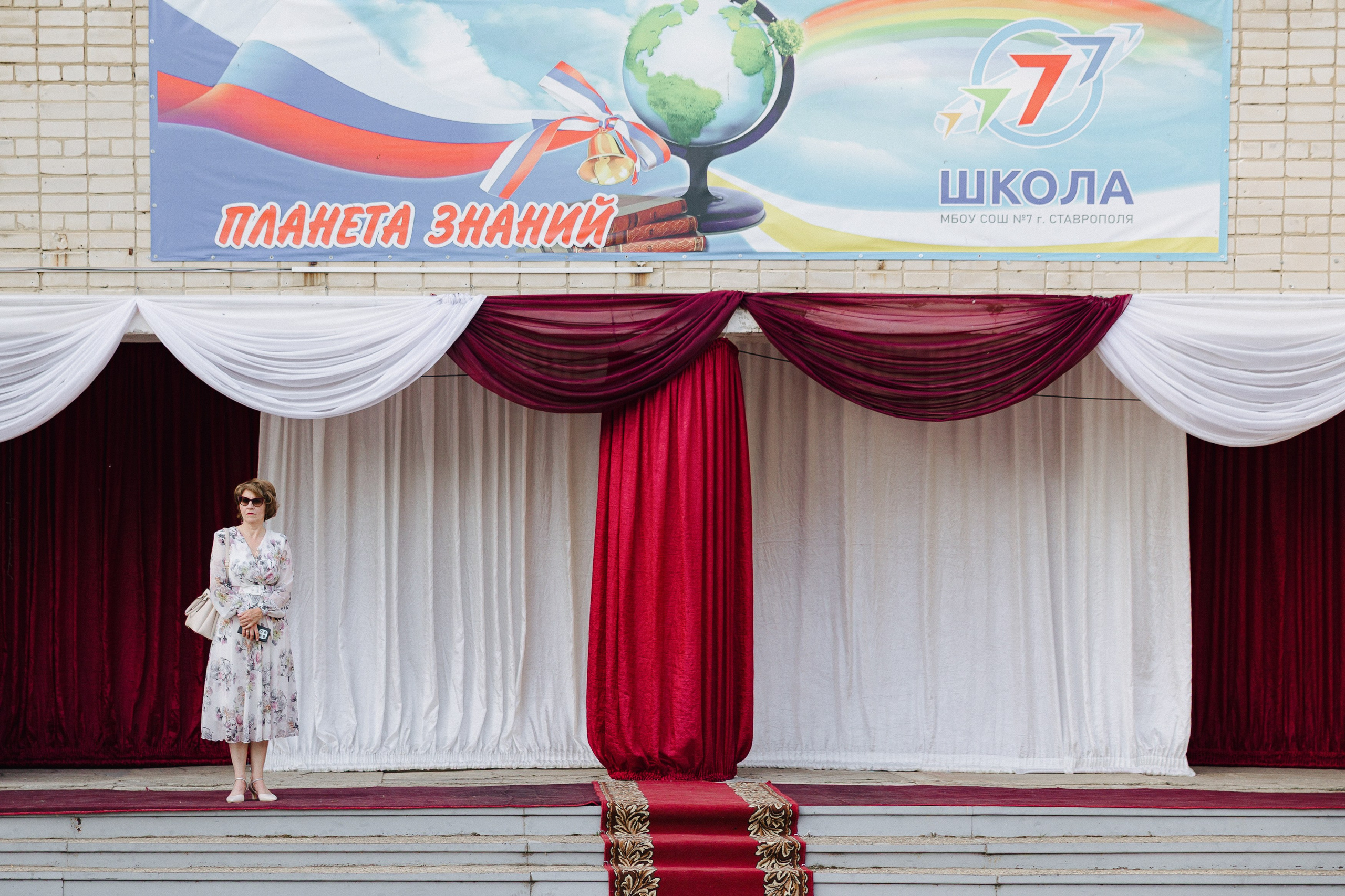 Вручение аттестатов. Свадебный фотограф Роман Еремеев