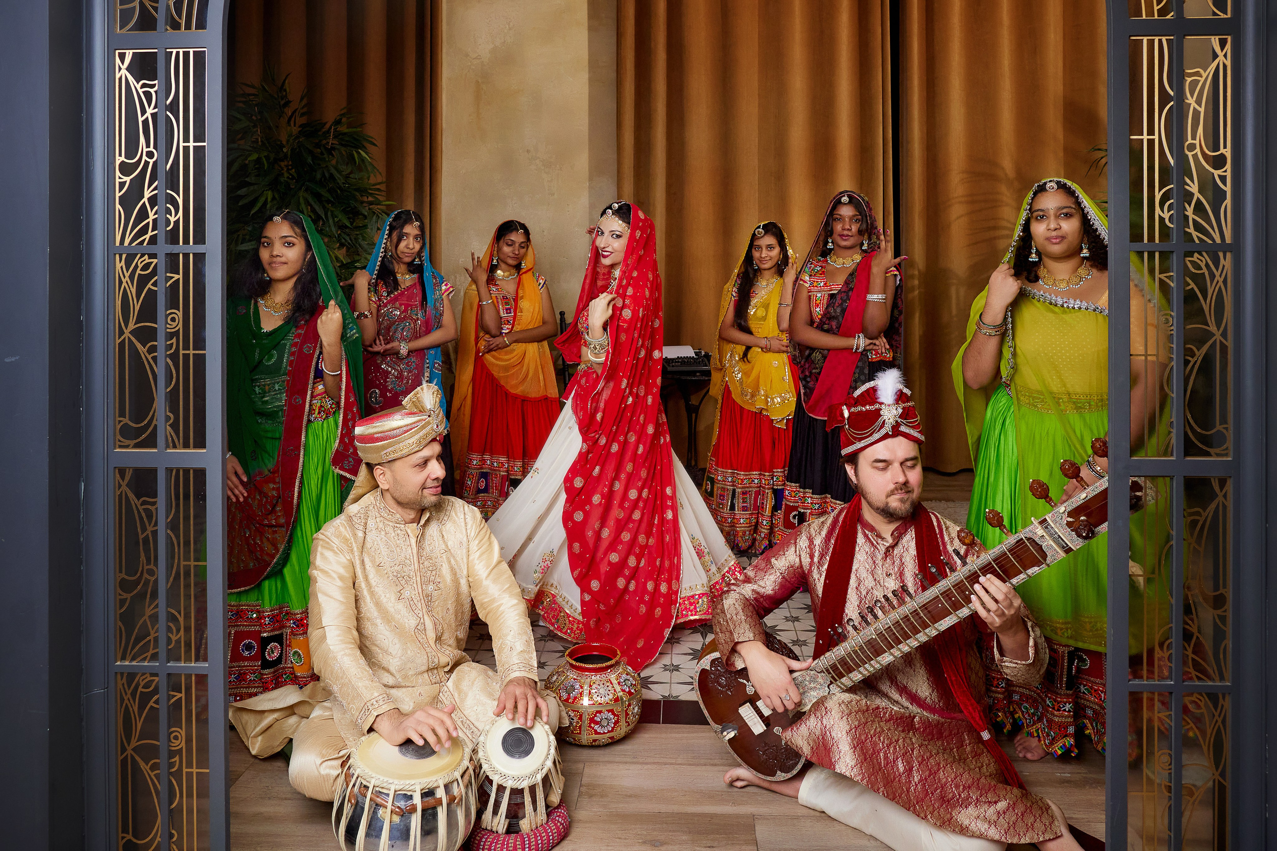 Фотосессия для танцевальной группы. Семейный и свадебный фотограф в Москве Пушкино Элеонора Янбухтина