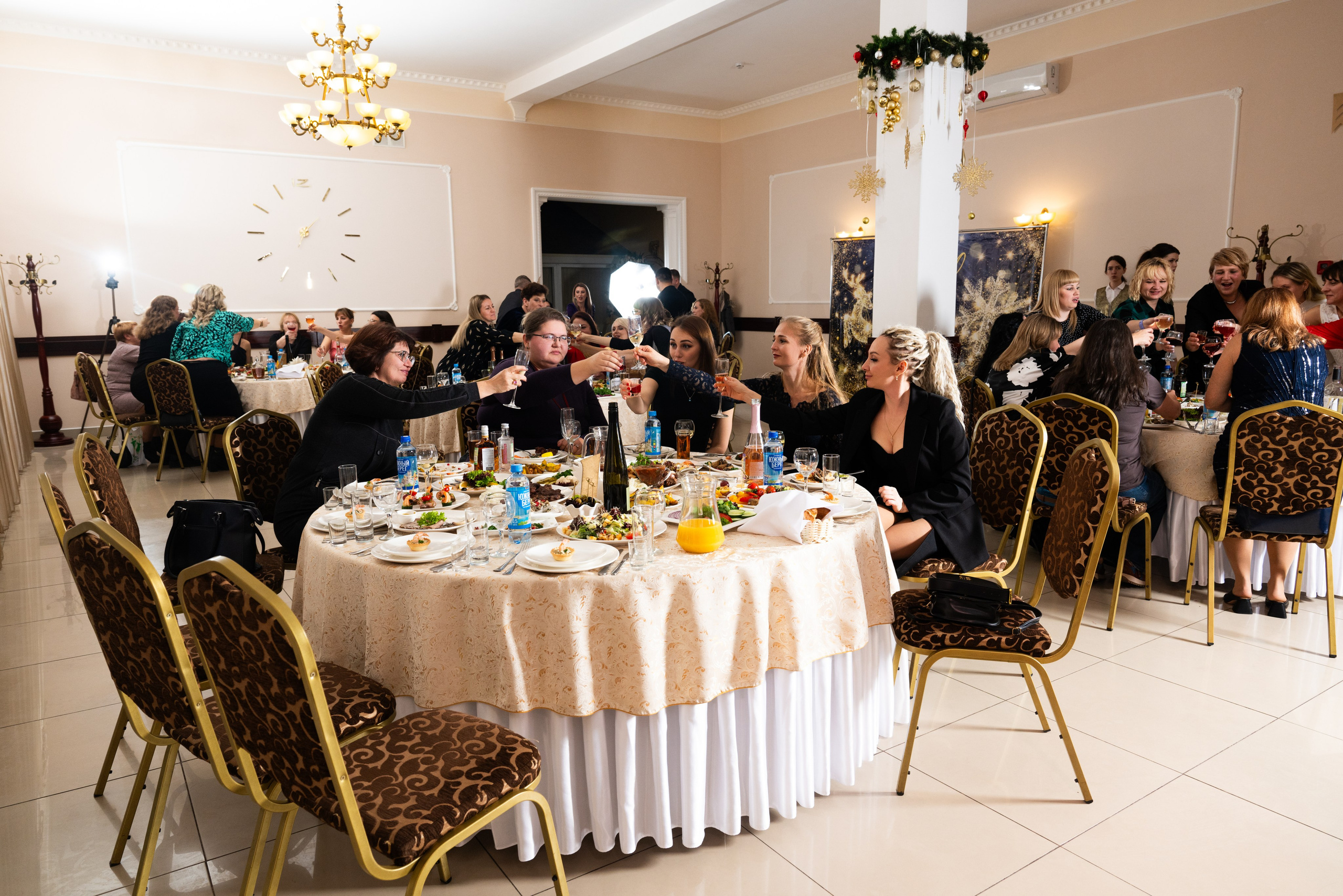 Юбилеи и Корпоративы. Студийный и свадебный фотограф и видеограф в Севастополе — Юлия Макаренко