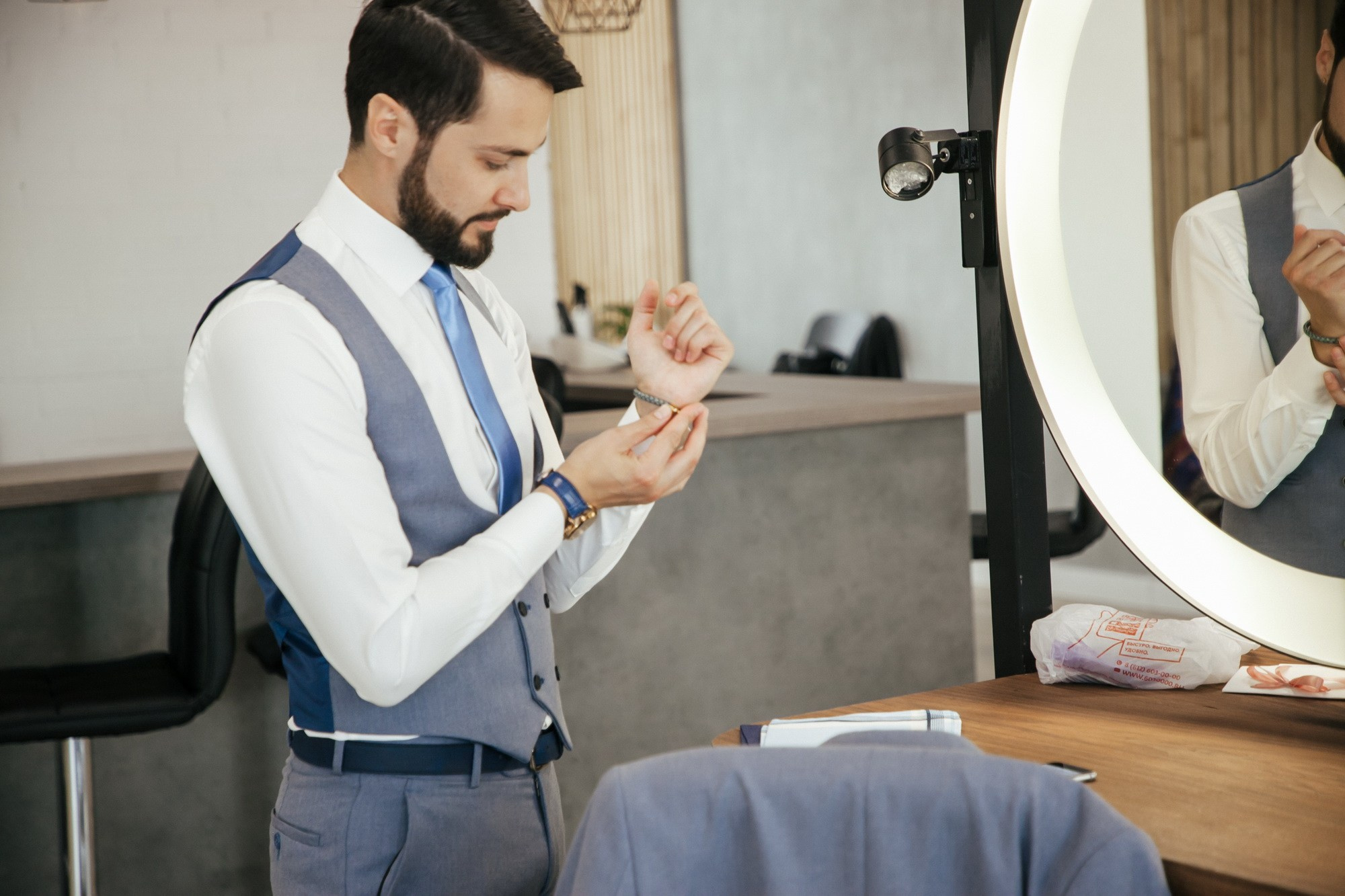 Ты мой космос, свадьба в СПБ. Фотограф крещение венчание в Петербурге! Помогает подобрать храм и посоветовал душевного батюшку в СПб