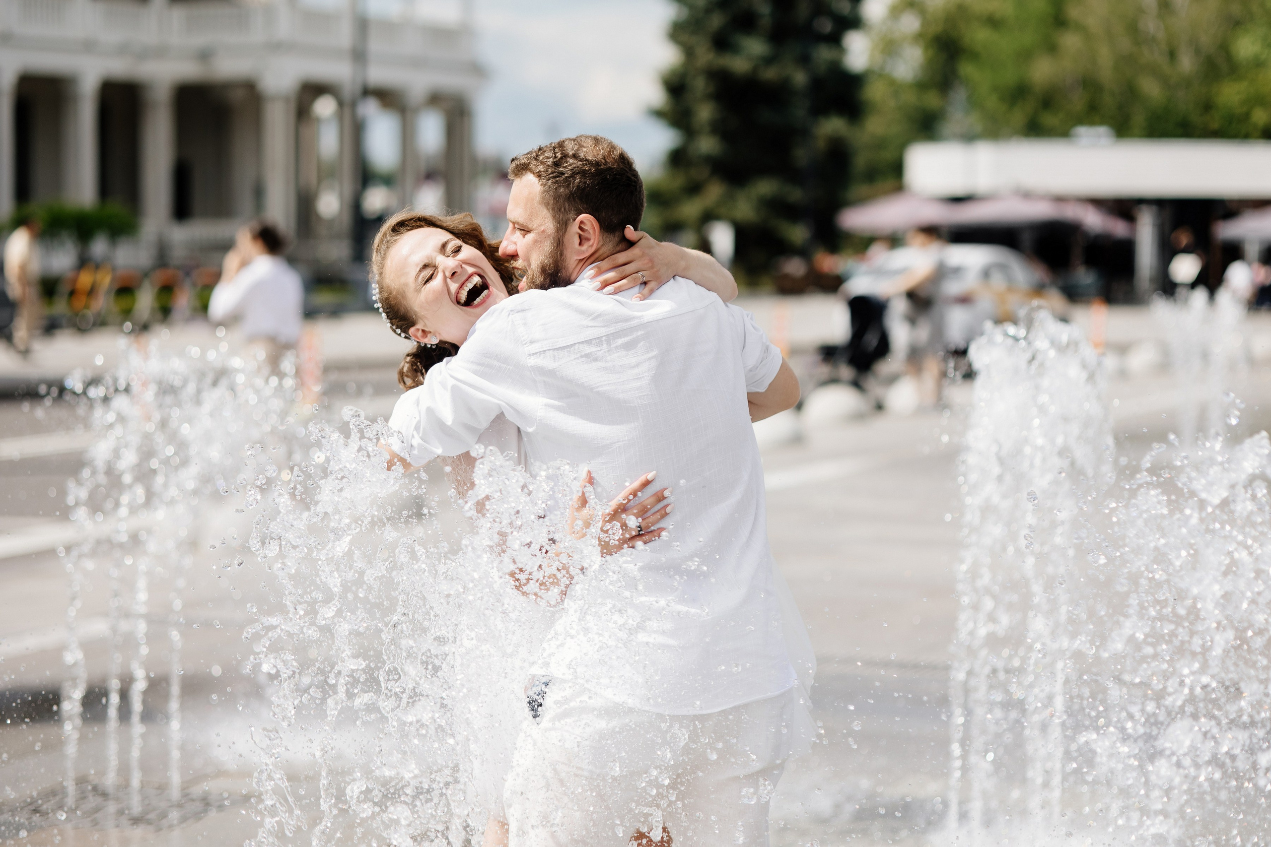 Свадьба на стадионе Спартак Лукойл Арена, свадьба на Северном речном вокзале, свадьба в метро, новые адреса счастья. Свадебный и семейный фотограф Екатерина Иванова