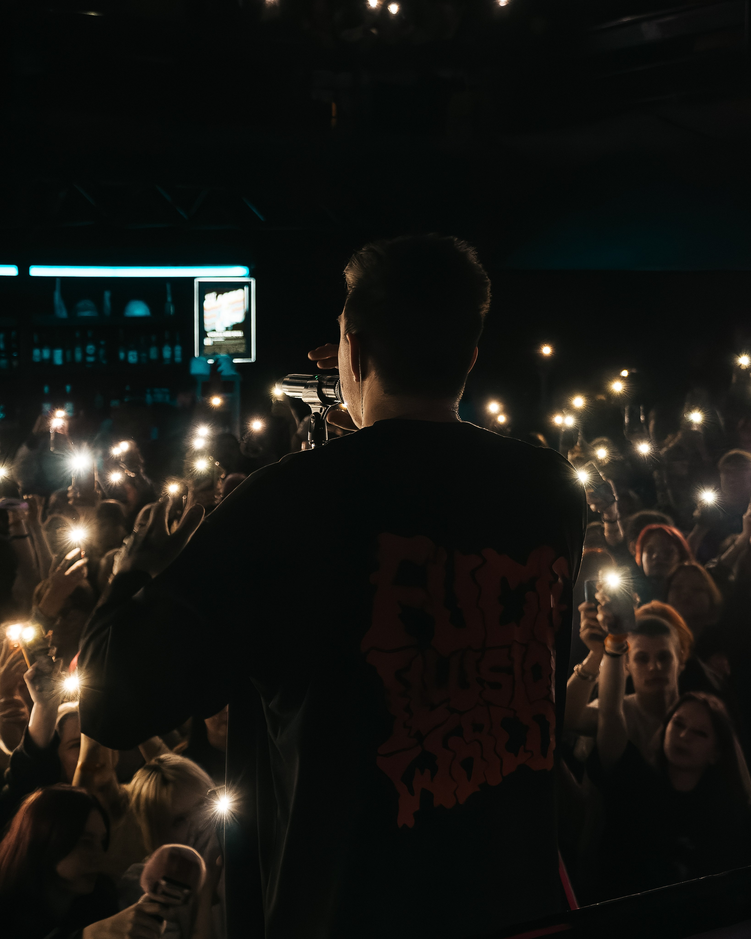 Концерт Мазелова. Фотограф Артём Ющенко