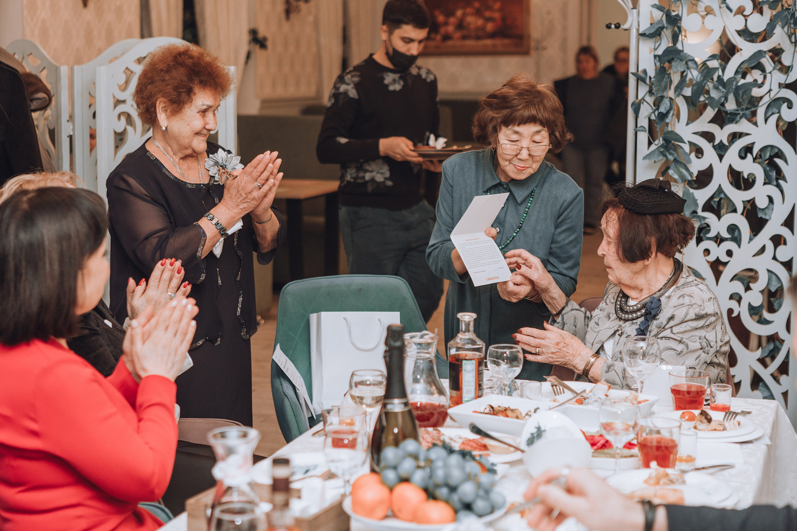 90-летний юбилей Сары Вагаповны. Фотограф в Санкт — Петербурге Анна Конофало