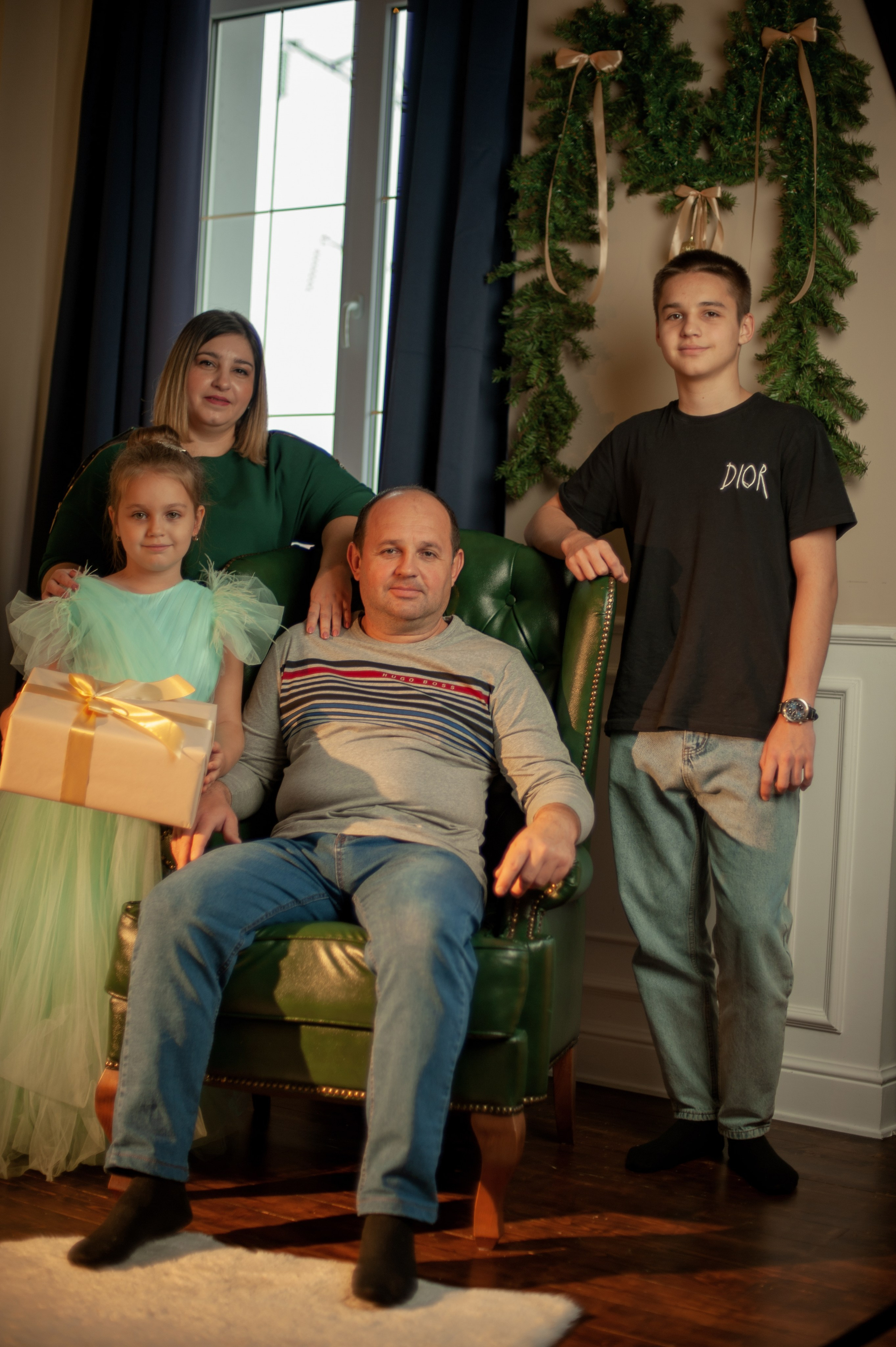 Семейная новогодняя Фотосессия. Семейный Свадебный Фотограф в Ростове-на-Дону Батайске Дмитрий Александрович