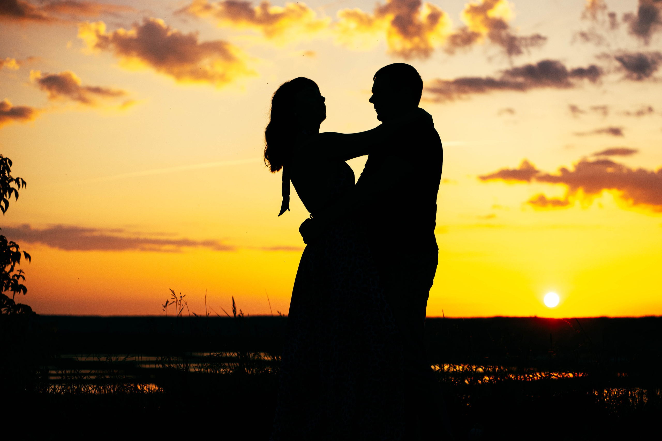 На закат. Арт-фотограф Крис Л. в Тобольске: портрет, семейные, свадьбы