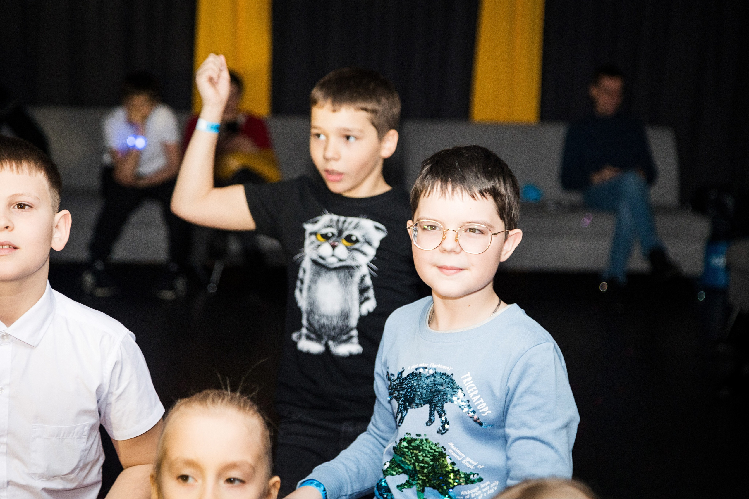Новогодние утренники. Детский фотограф видеограф в Хабаровске Михаил Орлов