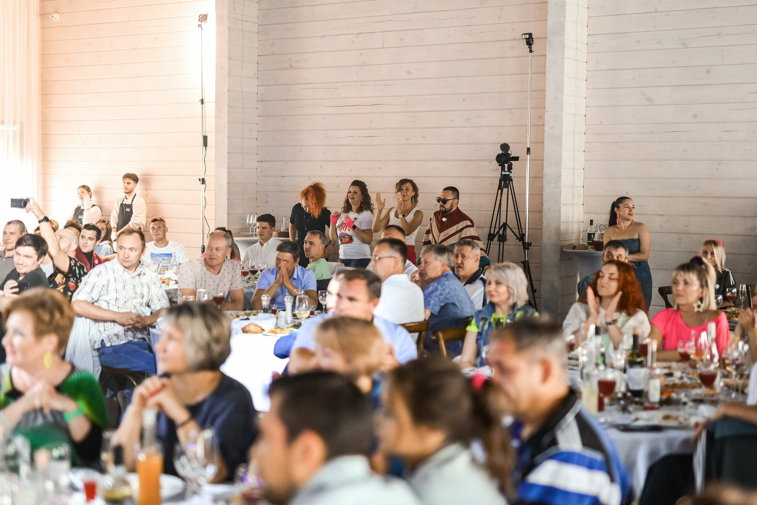 📸 Фоторепортажи с корпоративов и юбилеев в Красноярске | Примеры работ. 📸 Свадебный и семейный фотограф в Красноярске Тихомиров Евгений | 17 лет опыта | 800+ свадеб