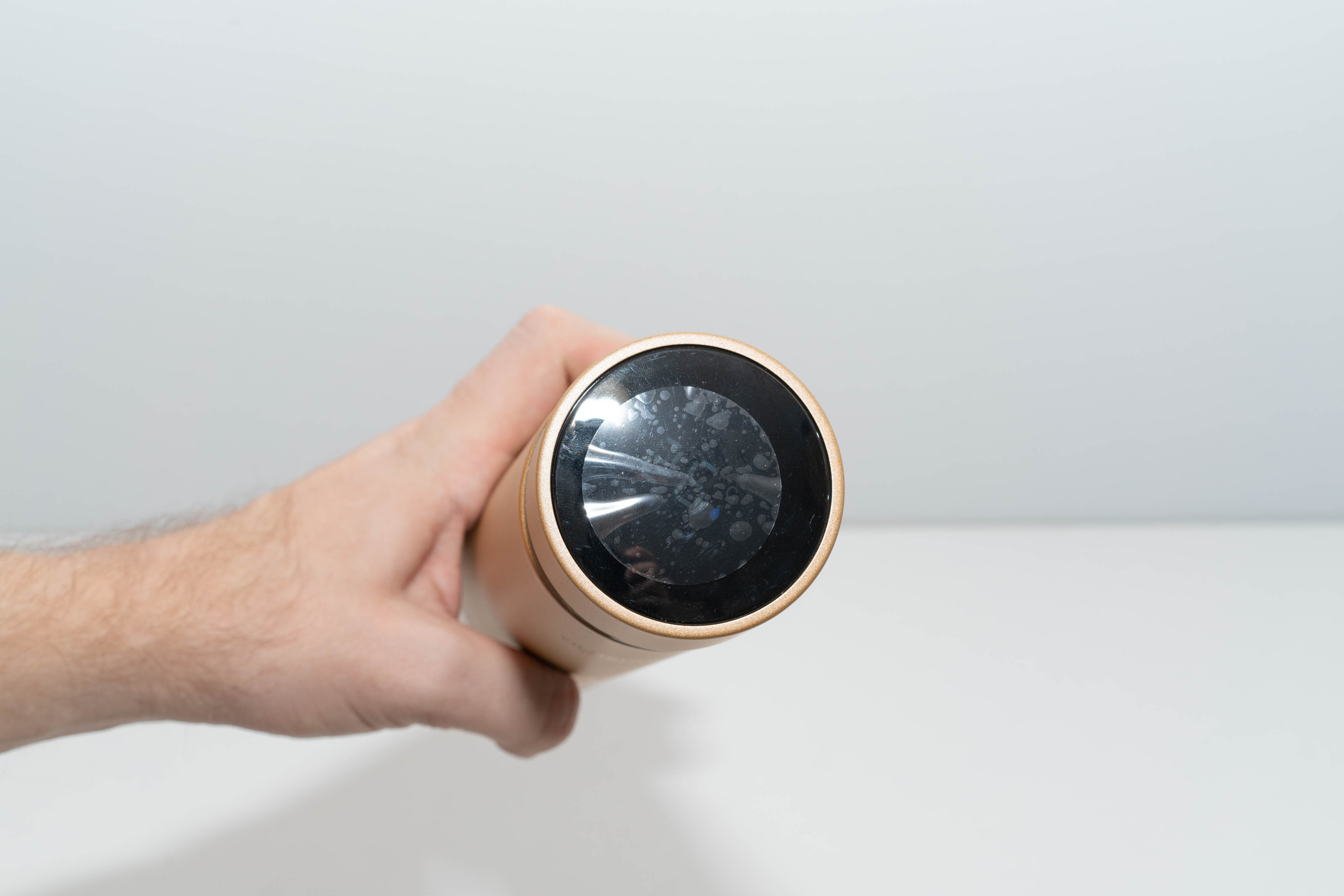 УМНЫЙ ТЕРМОС С ИНДИКАТОРОМ ТЕМПЕРАТУРЫ. Фотограф — видеограф в Москве Дмитрий Менделеев