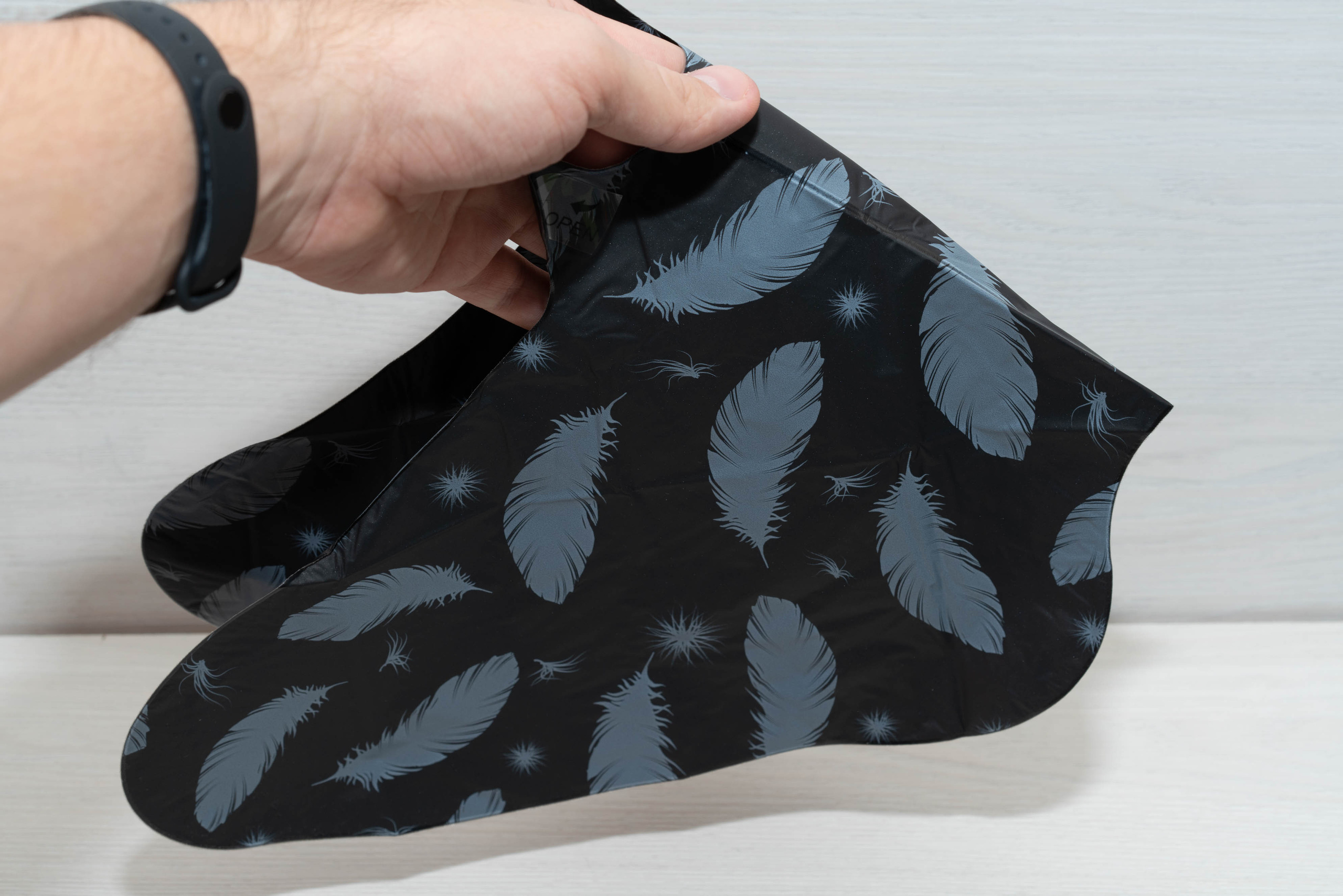 Носки маска для ног педикюрные или средство для отшелушивание. Фотограф — видеограф в Москве Дмитрий Менделеев