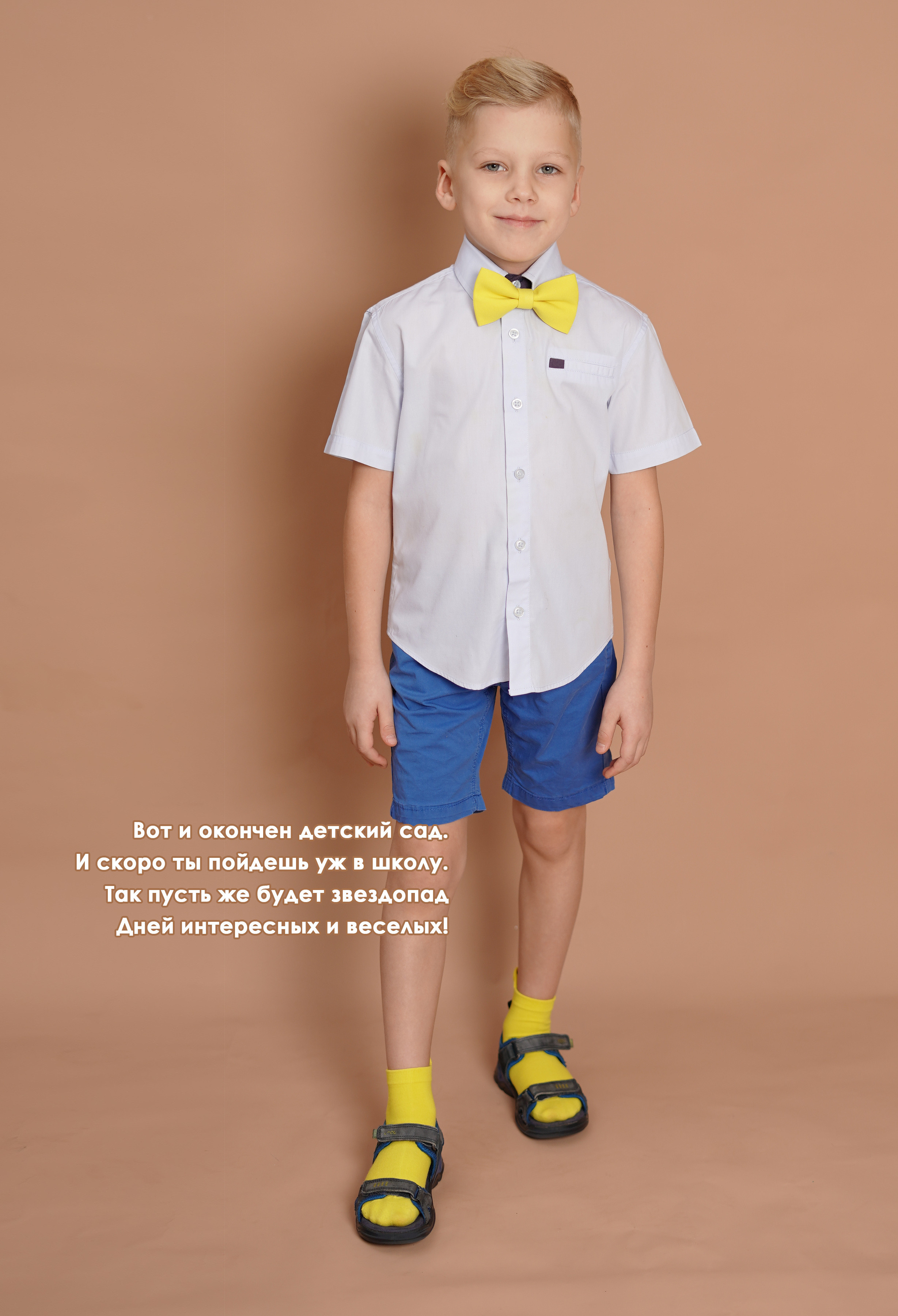 Дизайн и фотографии альбомов ВНЕ детского сада. Фотограф, видеооператор Нина Коршунова