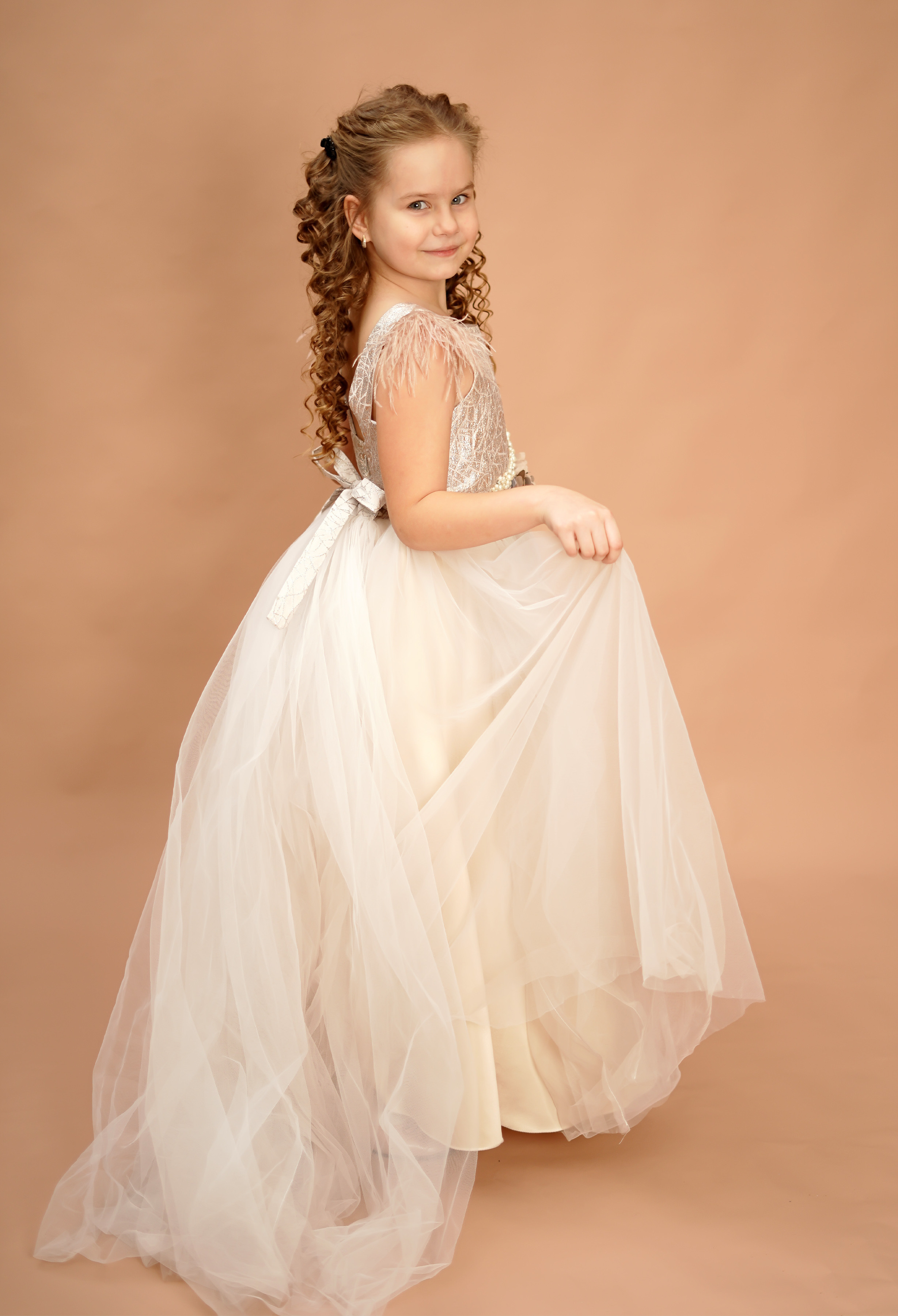 Дизайн и фотографии альбомов ВНЕ детского сада. Фотограф, видеооператор Нина Коршунова