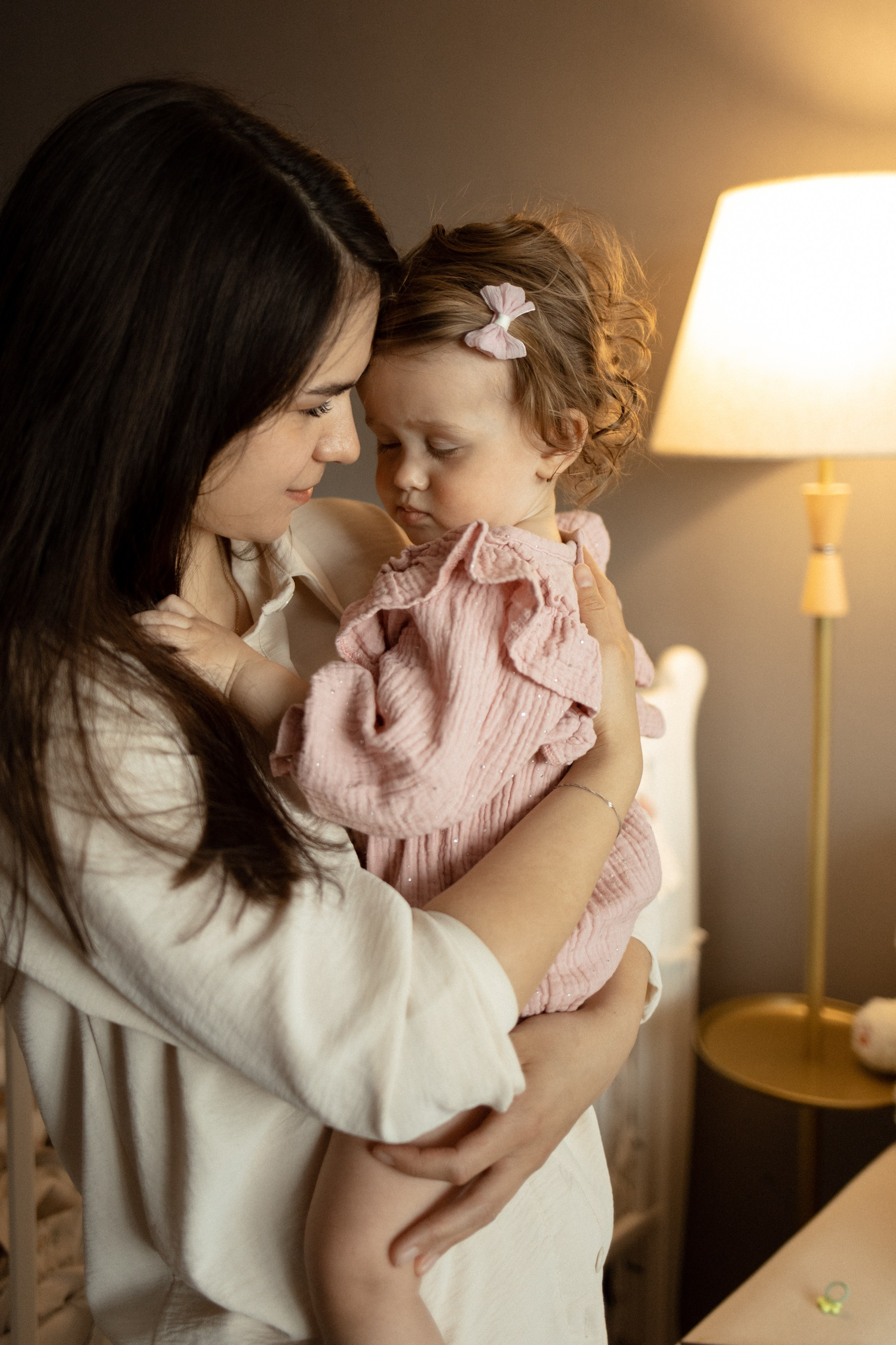 Домашняя фотосессия мама и дочка. Семейный фотограф Челябинск