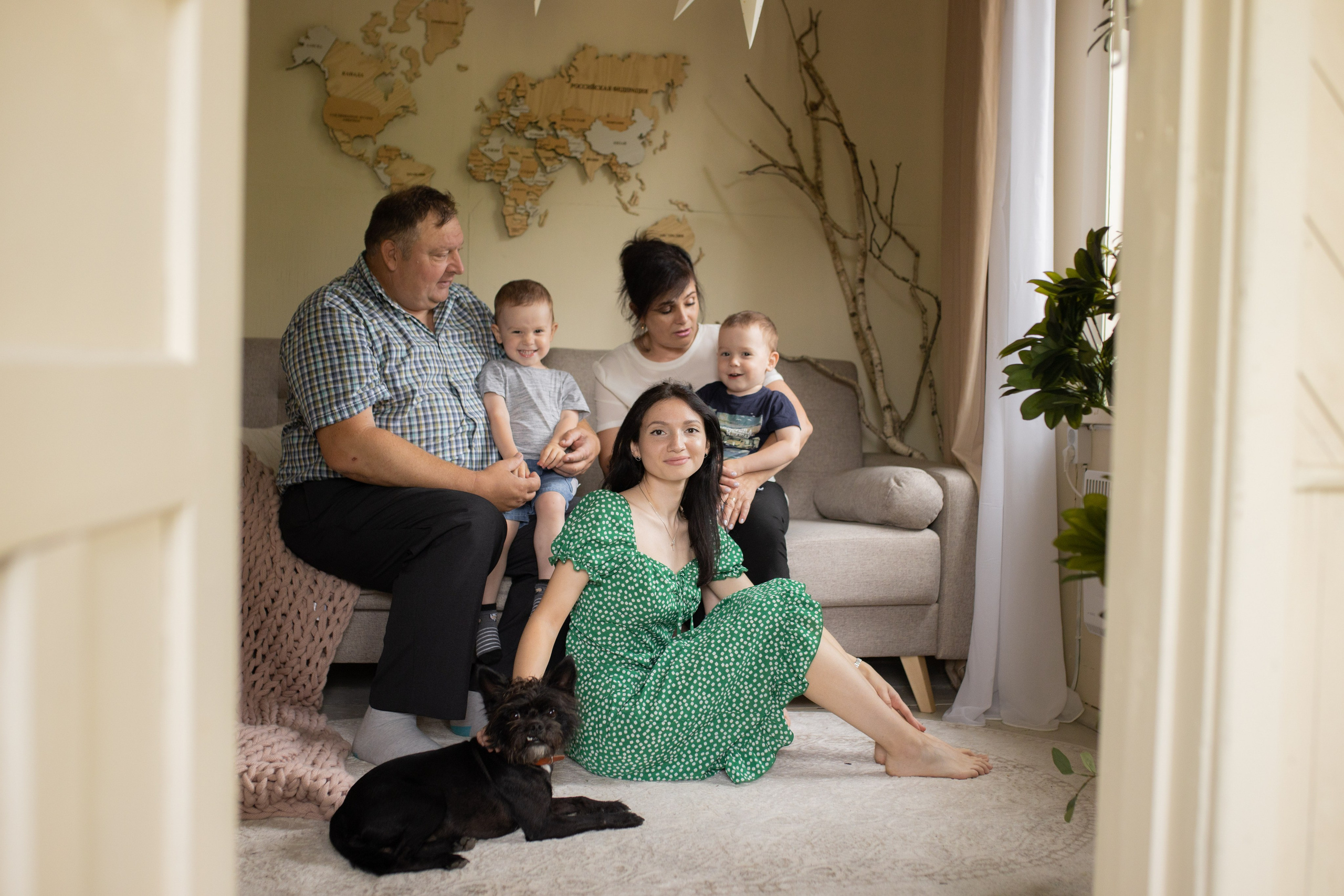 Семейная фотосессия на даче. Фотограф в Железнодорожном и Балашихе