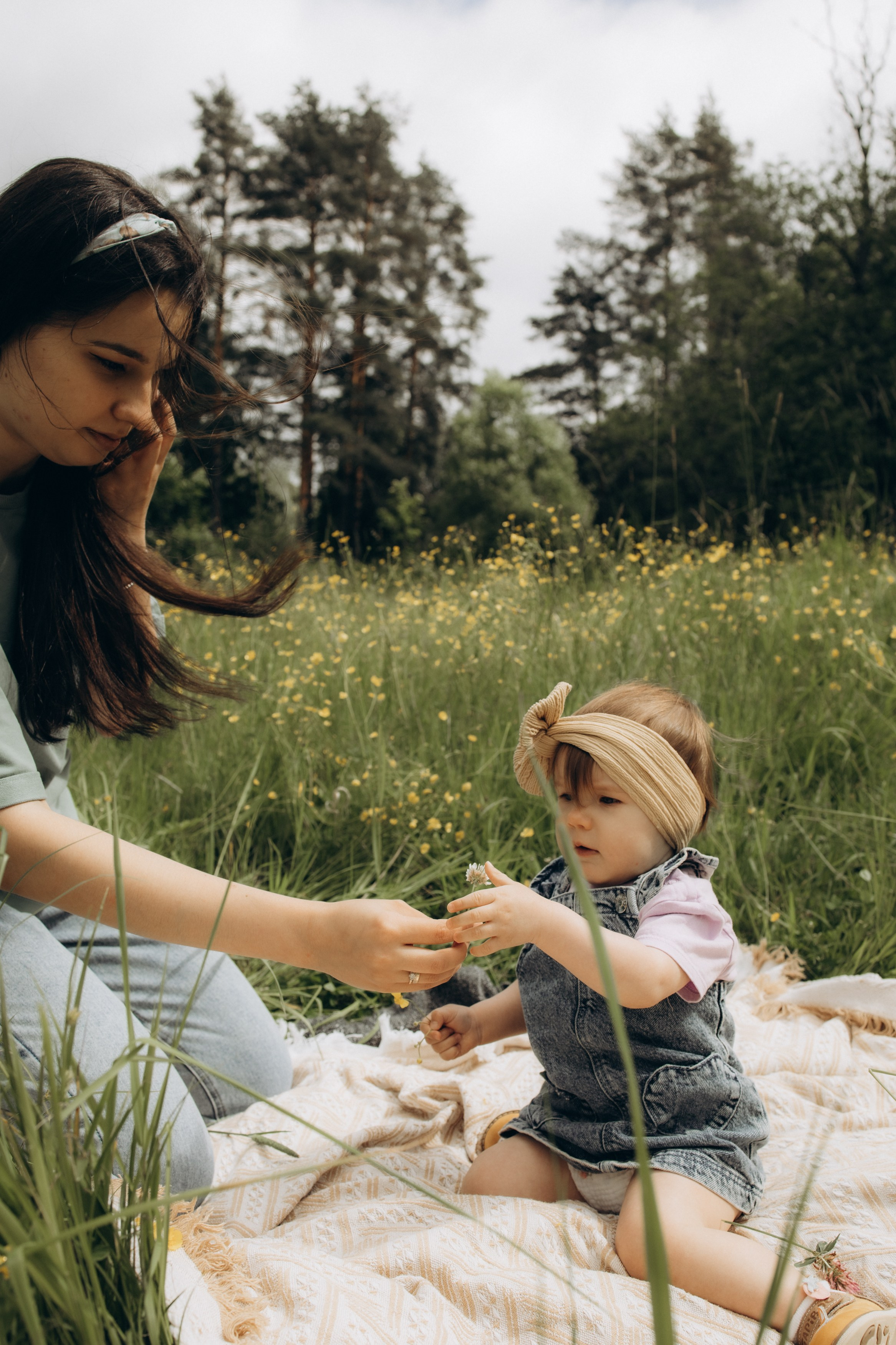  ньюборн, пушкин, павловск, спб, семейная фотосессия, семейная съёмка, мама и дочка, фотосессия на природе, фотосессия на улице