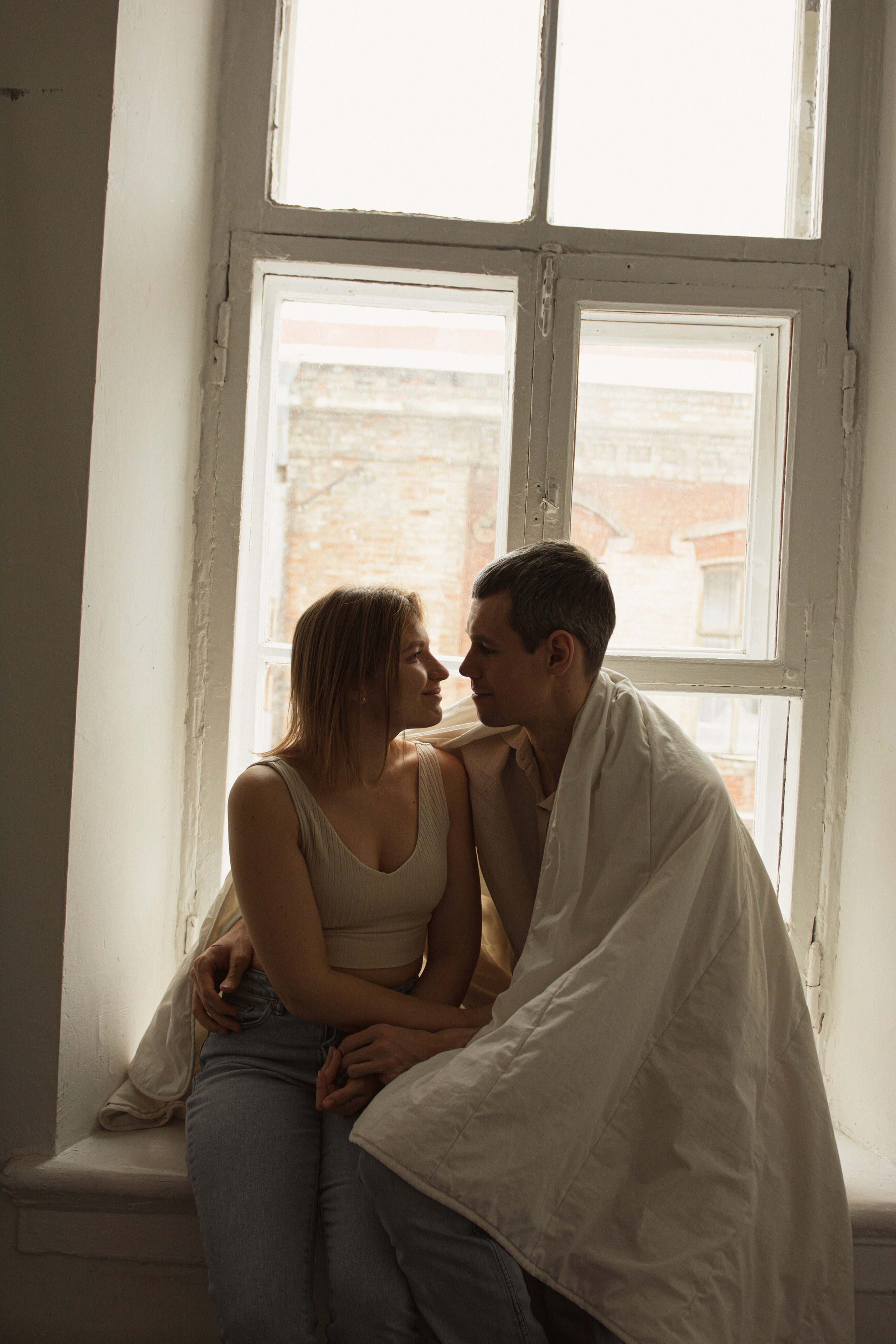 Лёша и Кристина. Главная