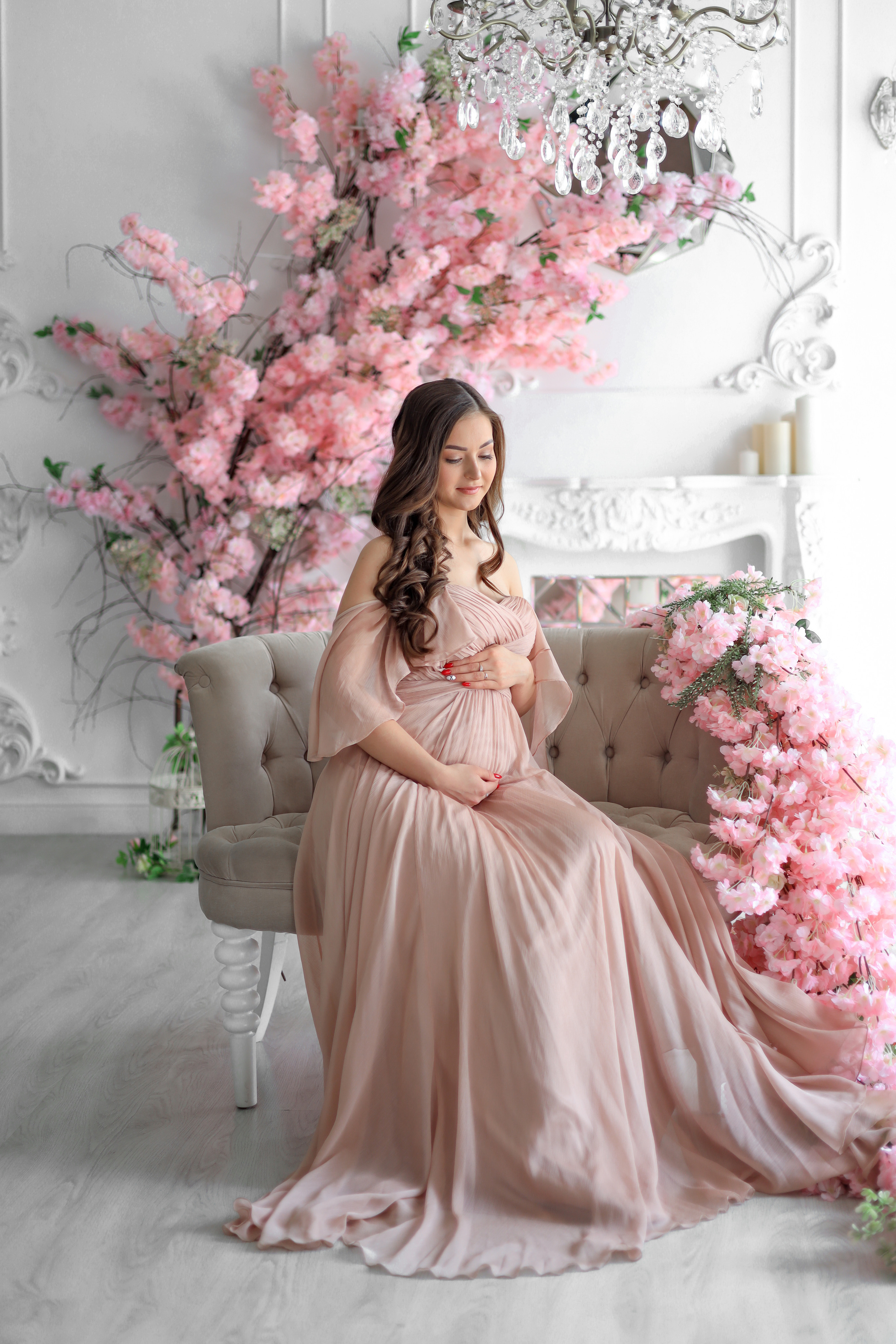 Пудровое шифоновое платье на прокат в Казани. Профессиональный Фотограф в Казани Яна Забелина
