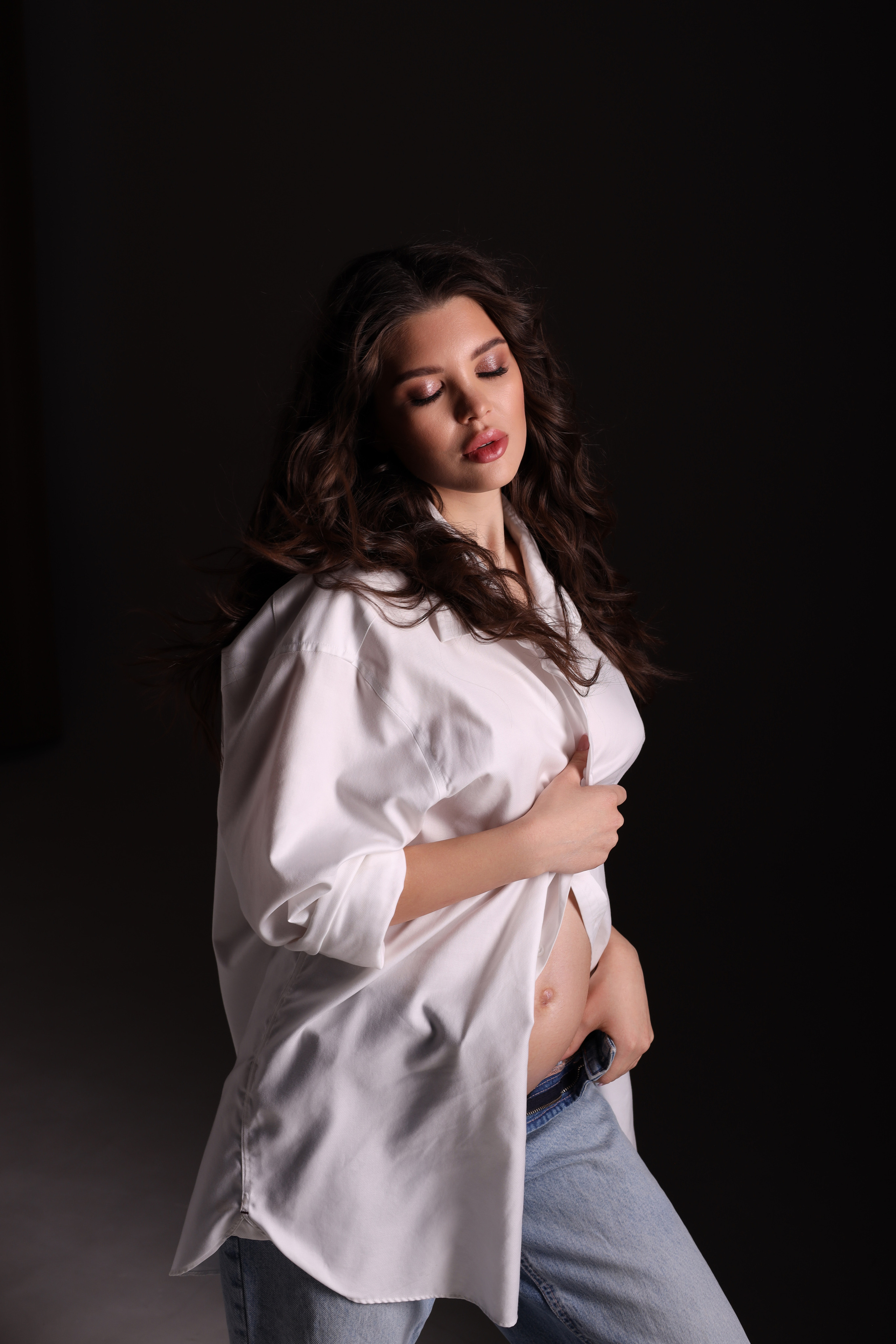 Джинсы на прокат в Казани. Профессиональный Фотограф в Казани Яна Забелина