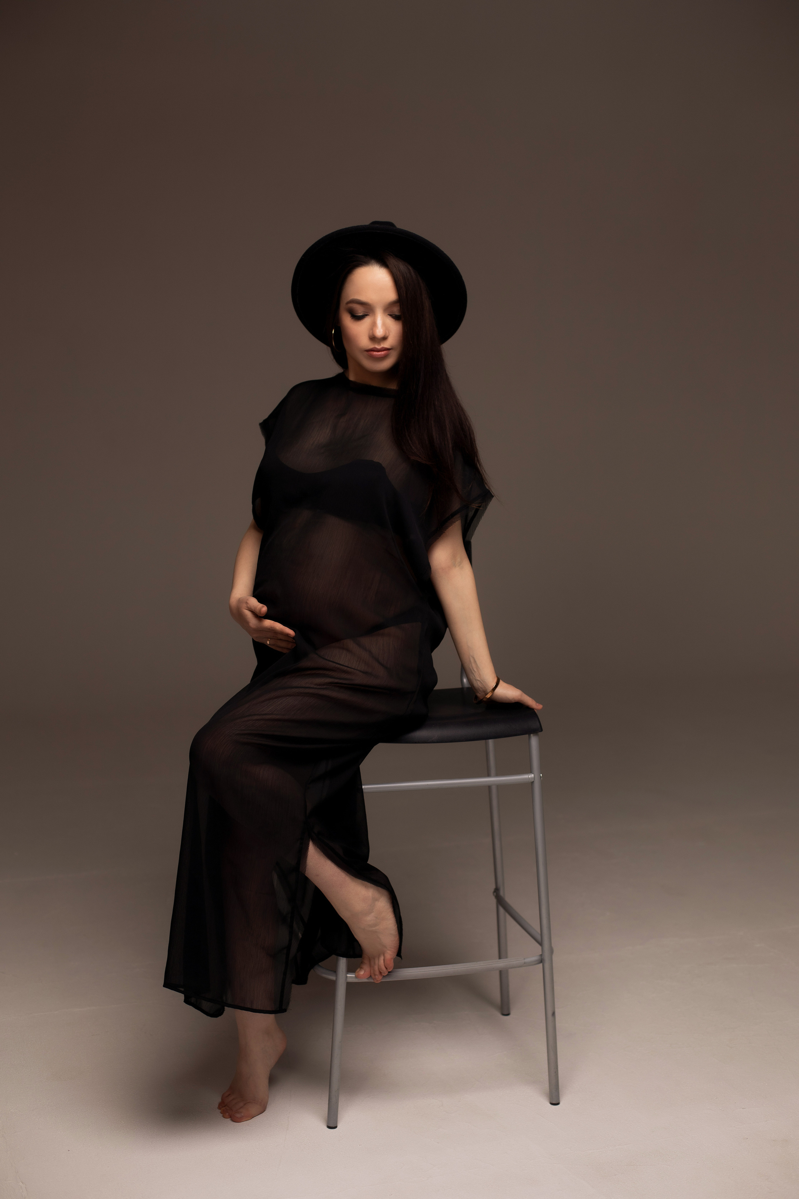 Черный пеньюар на прокат в Казани. Профессиональный Фотограф в Казани Яна Забелина