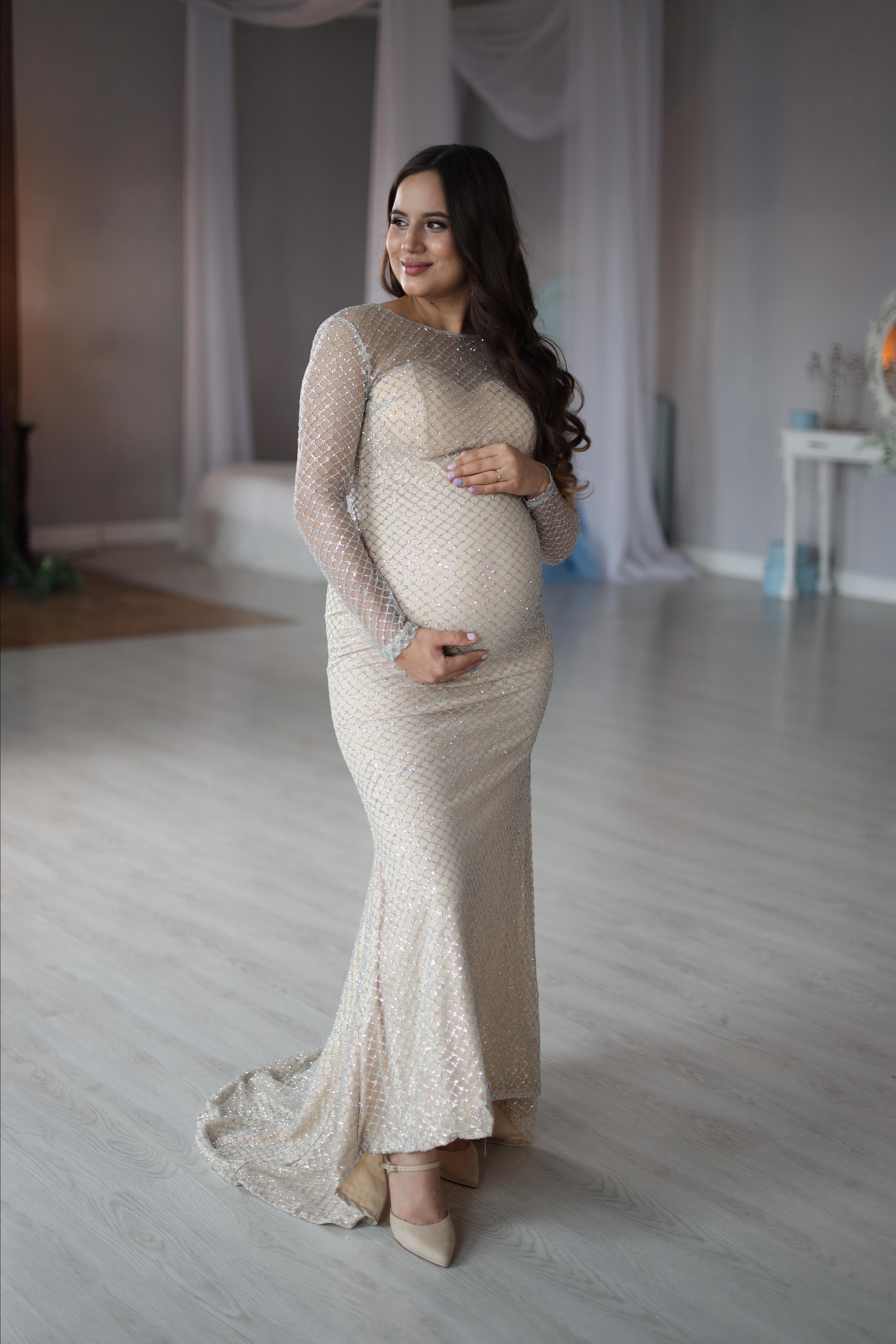 Прокат бежевого платья со шлейфом на фотосессию в Казани. Профессиональный Фотограф в Казани Яна Забелина