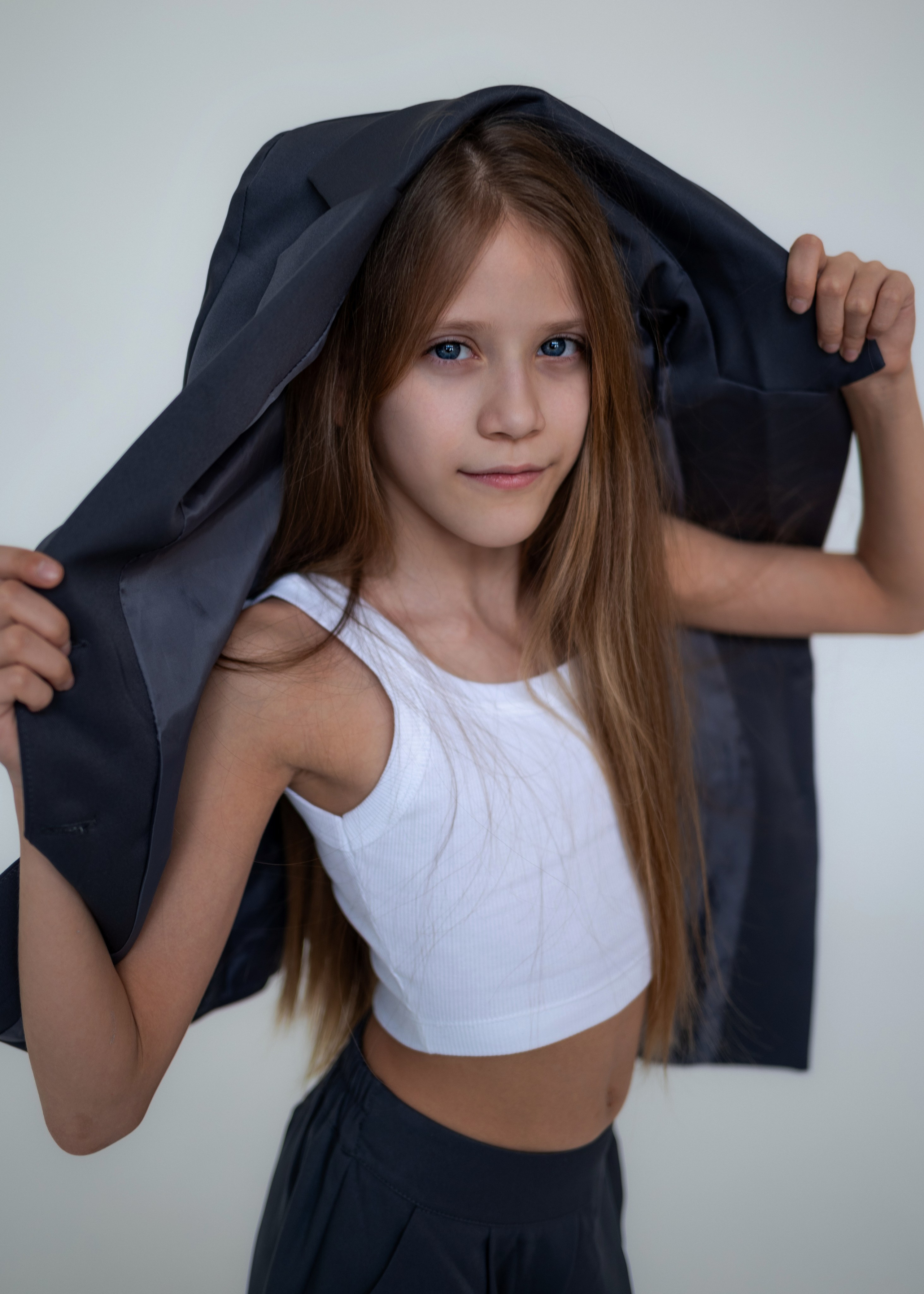 Модельное портфолио. Фотограф Москва Виктория Вишневская актерское / модельное портфолио