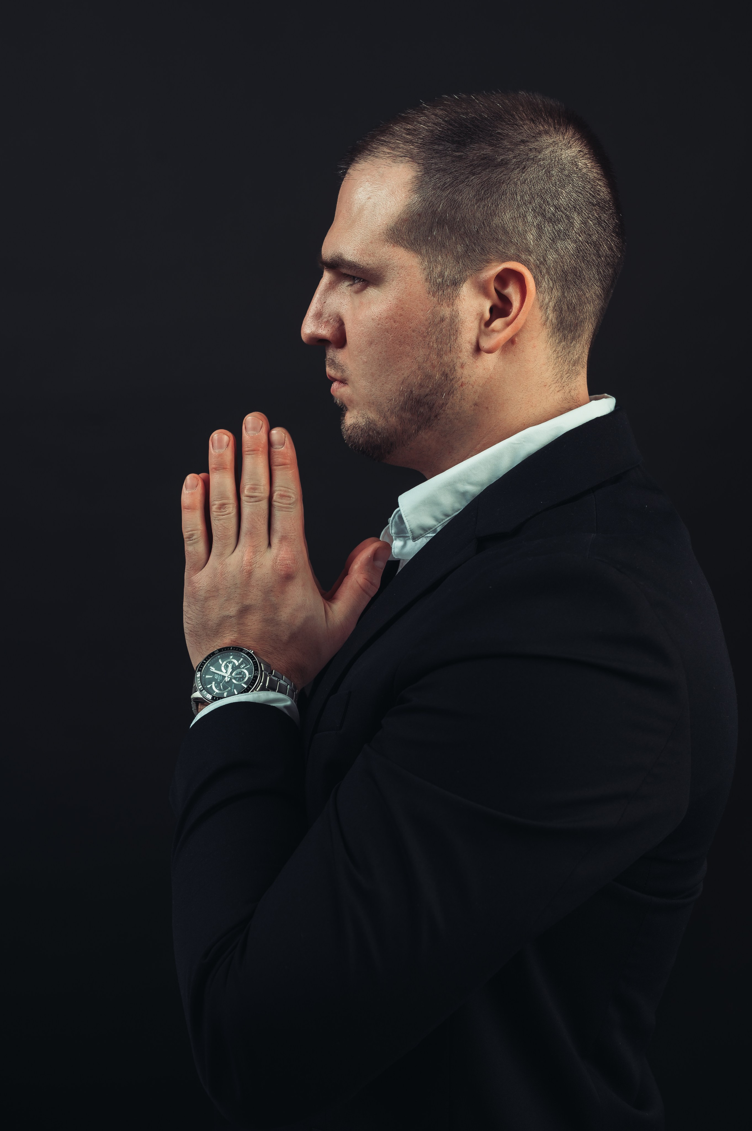 Никита Пустовалов — портретная съёмка. Иван Кубик — фотограф и видеограф