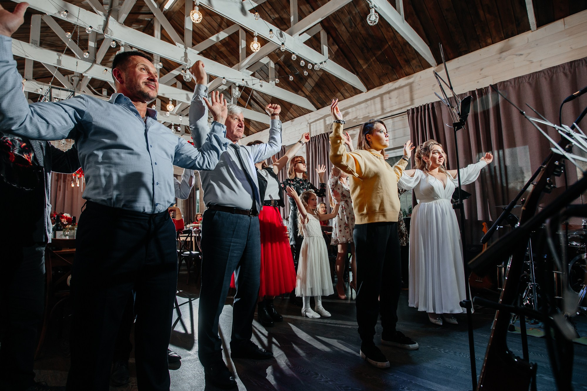 Свадебная съемка Северодвинск в стиле рок. Свадебный фотограф в Архангельске и Северодвинске