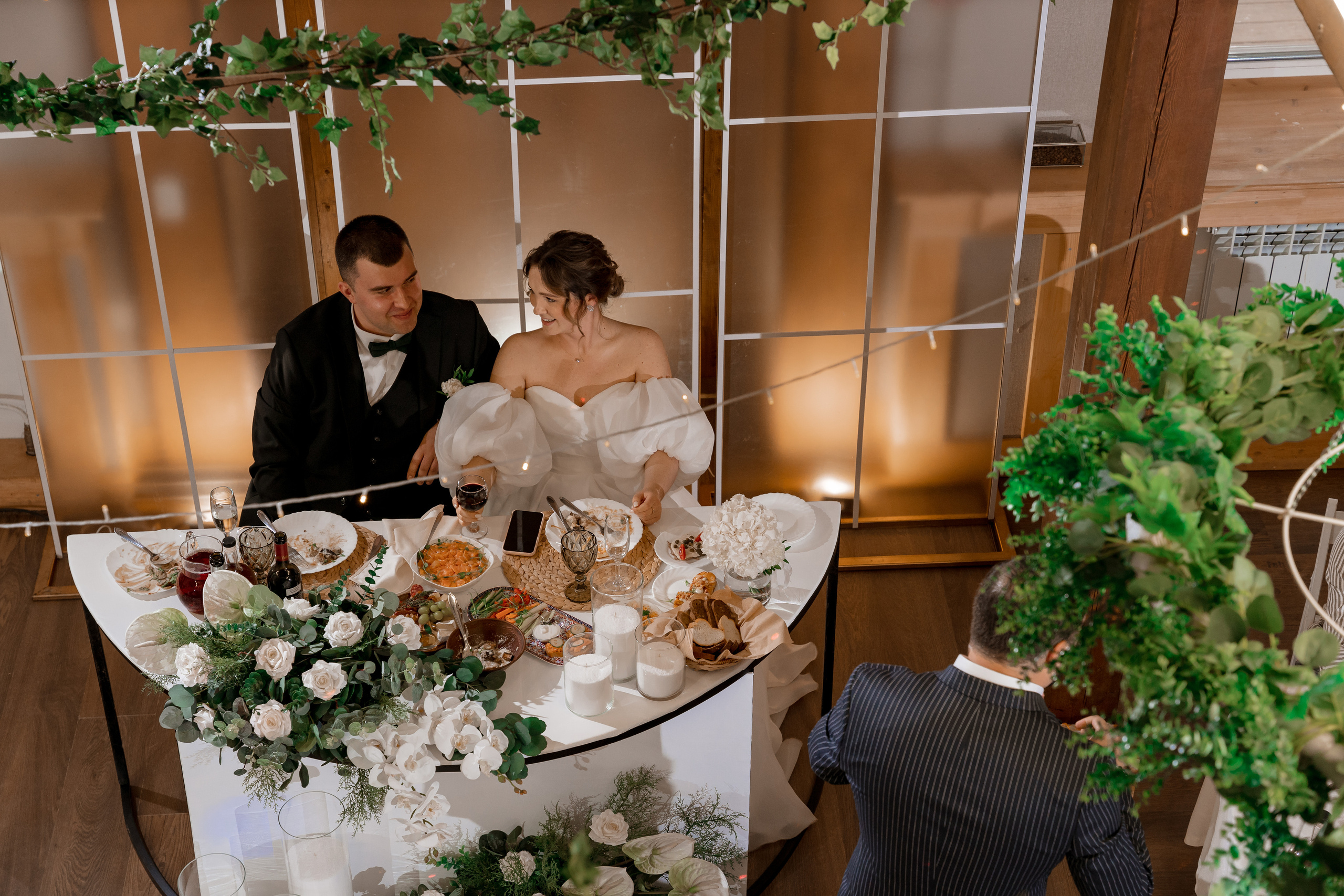 Свадебная фотосессия на базе отдыха Лесная купель в Архангельске