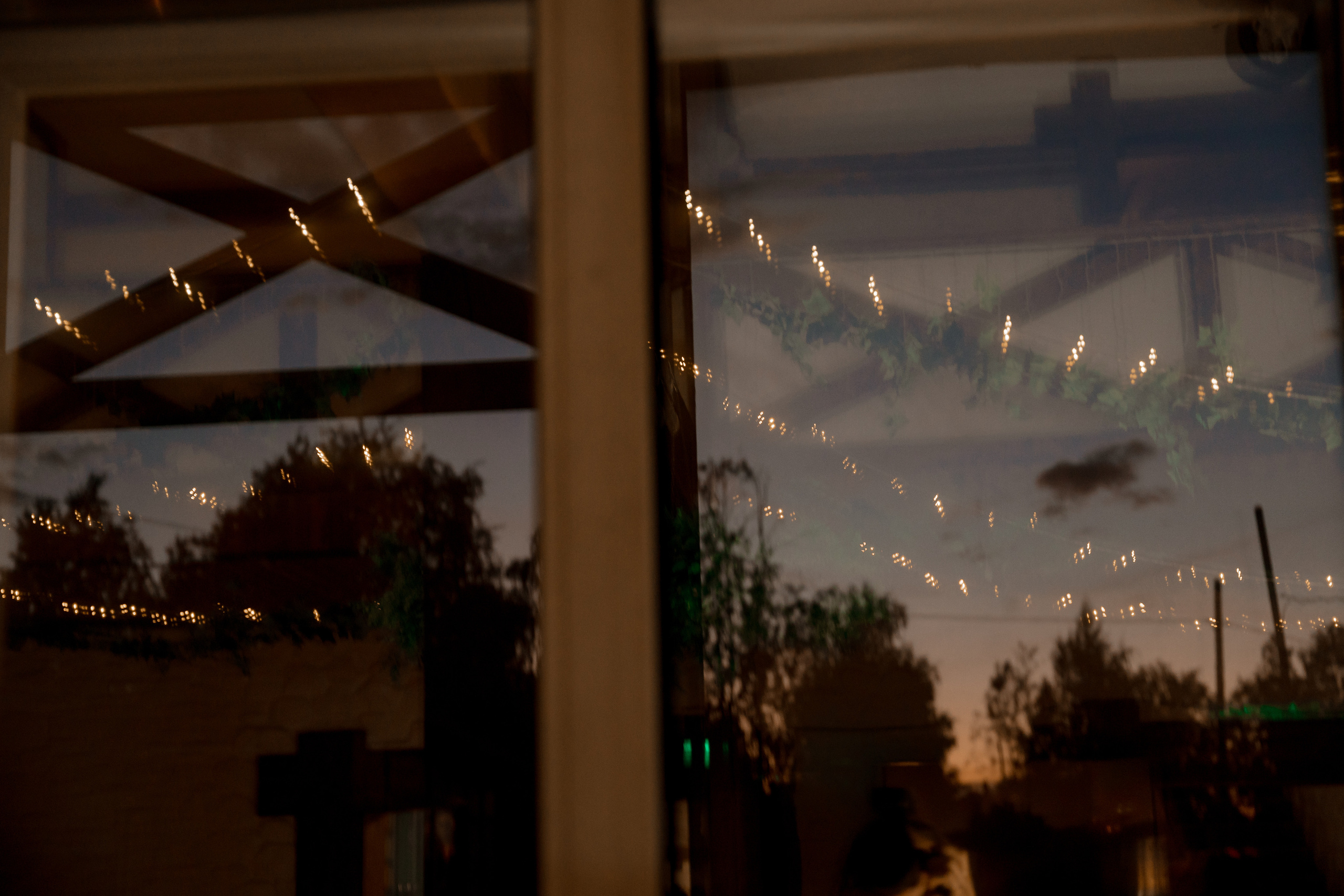 Свадебная фотосессия на базе отдыха Лесная купель в Архангельске