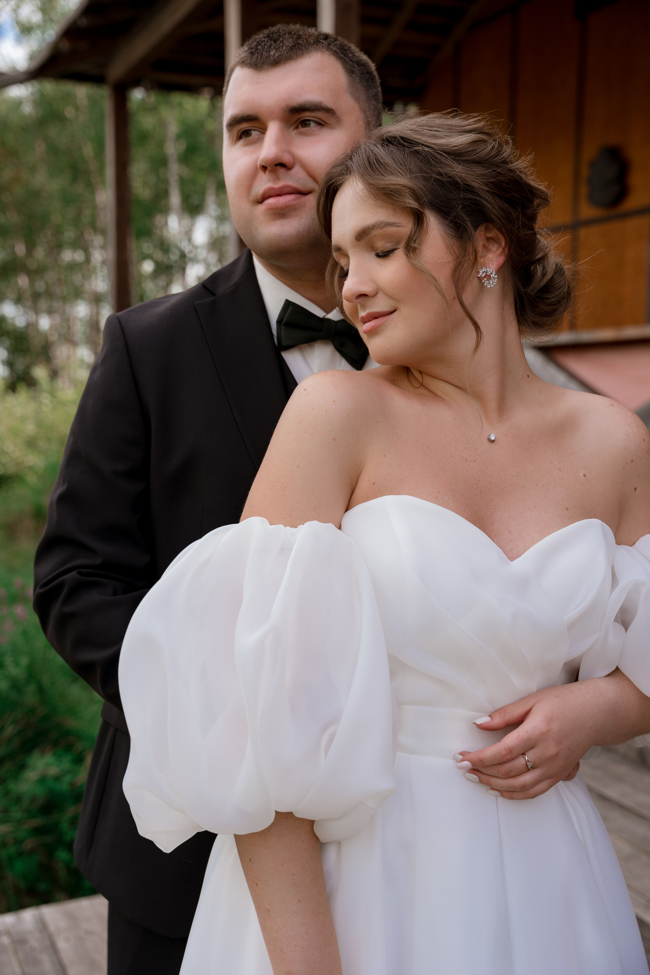 Свадебная фотосессия на базе отдыха Лесная купель в Архангельске