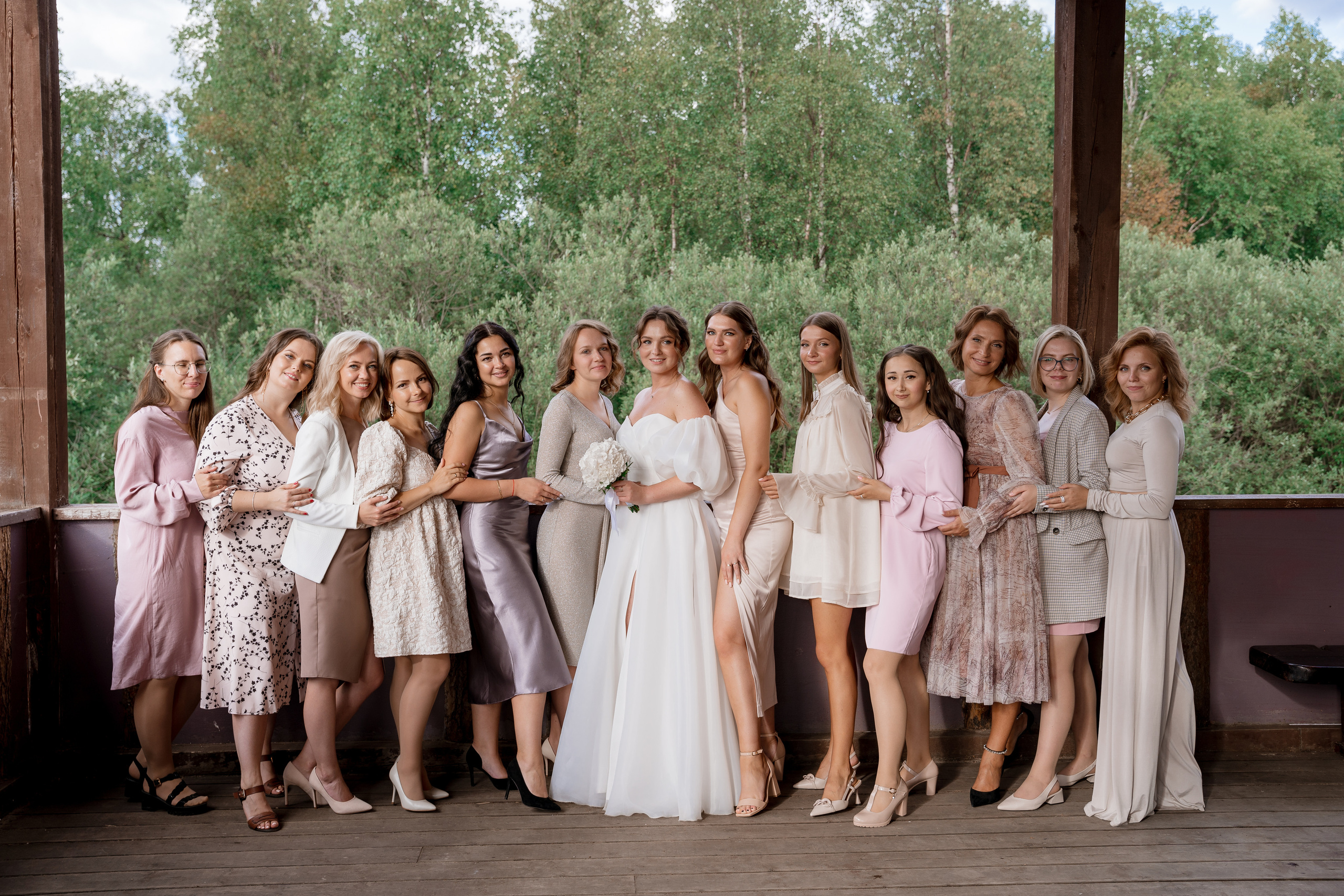 Свадебная фотосессия на базе отдыха Лесная купель в Архангельске